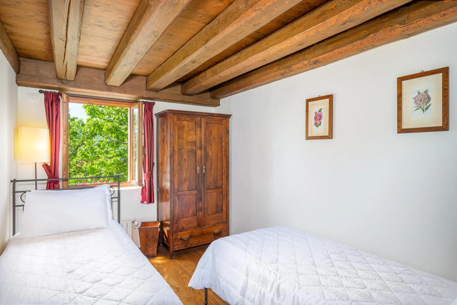 Bedroom, Bed in Duca Di Dolle Wine & Relais