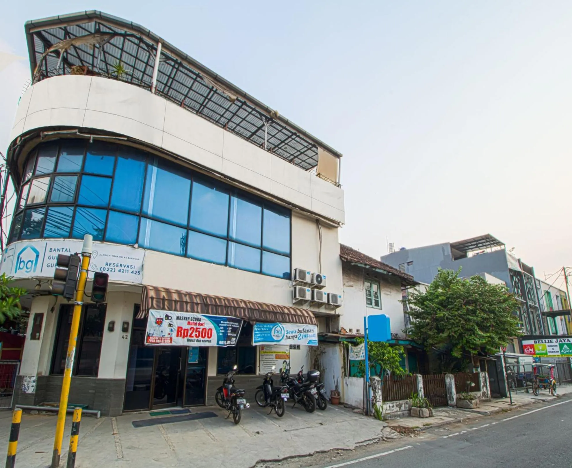 Property building in Bantal Guling Alun Alun Bandung