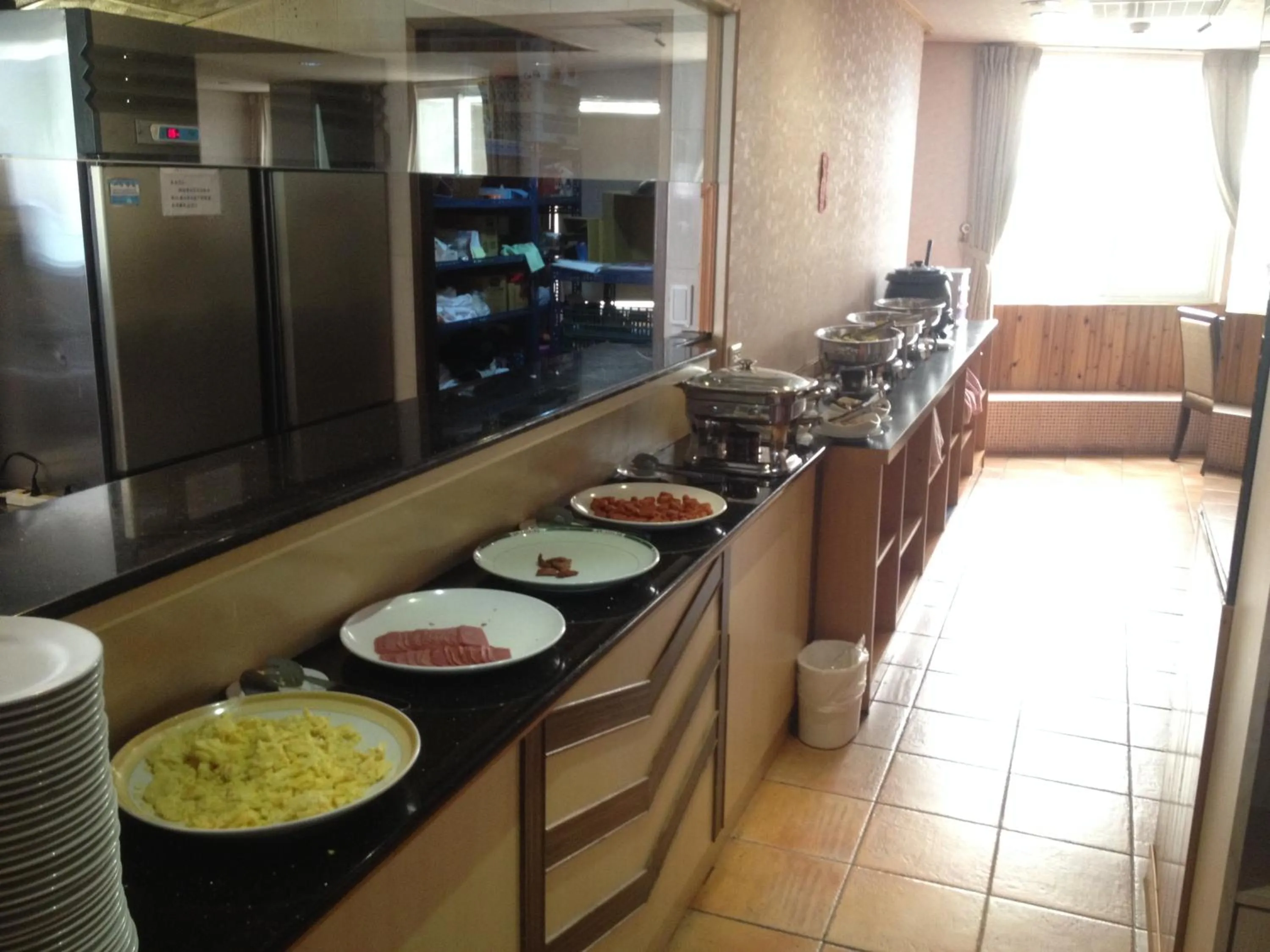 Food and drinks in Chateau Motel & Spa