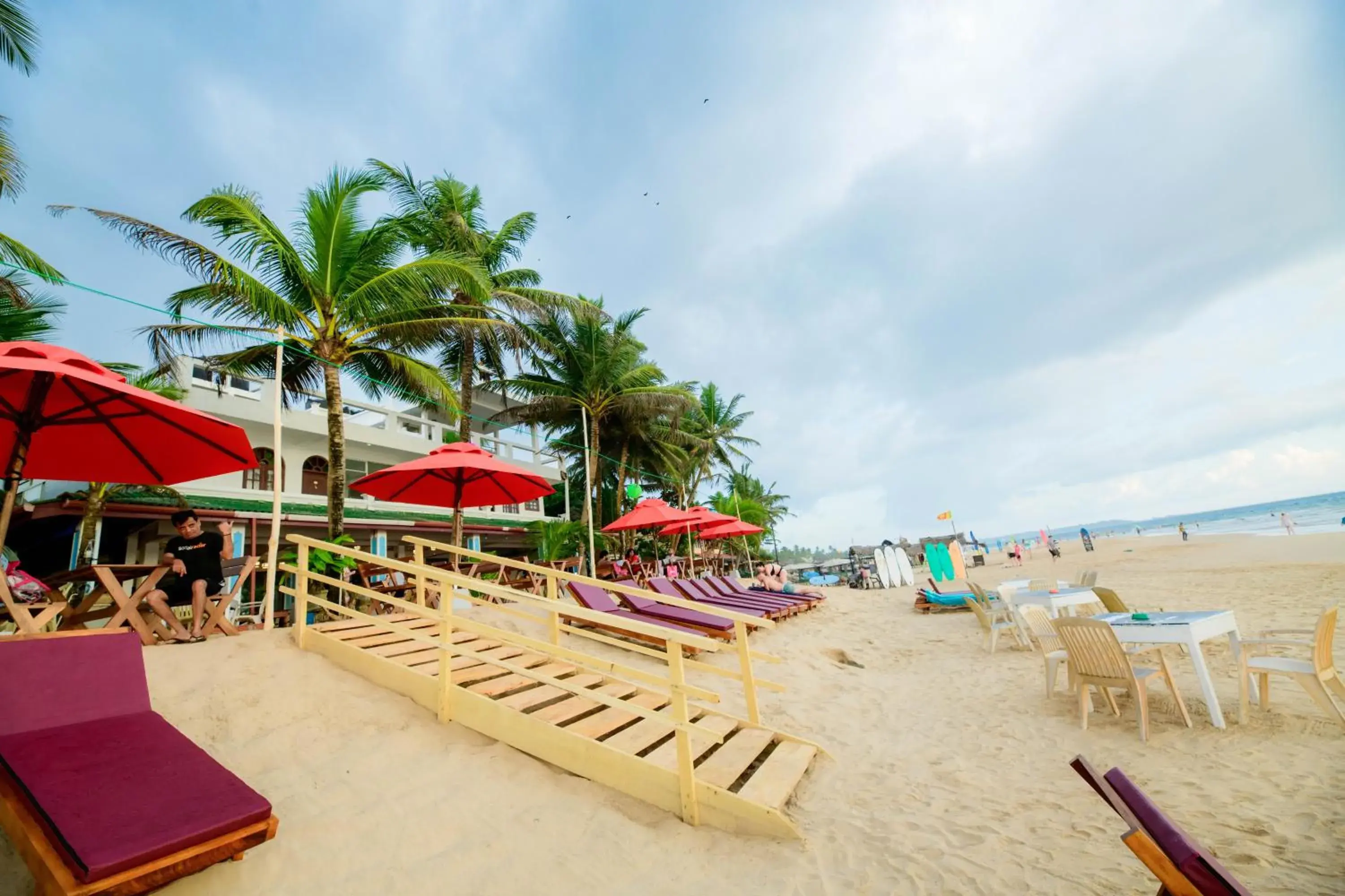 Royal Beach Hotel Hikkaduwa Royal Beach Hotel Hikkaduwa