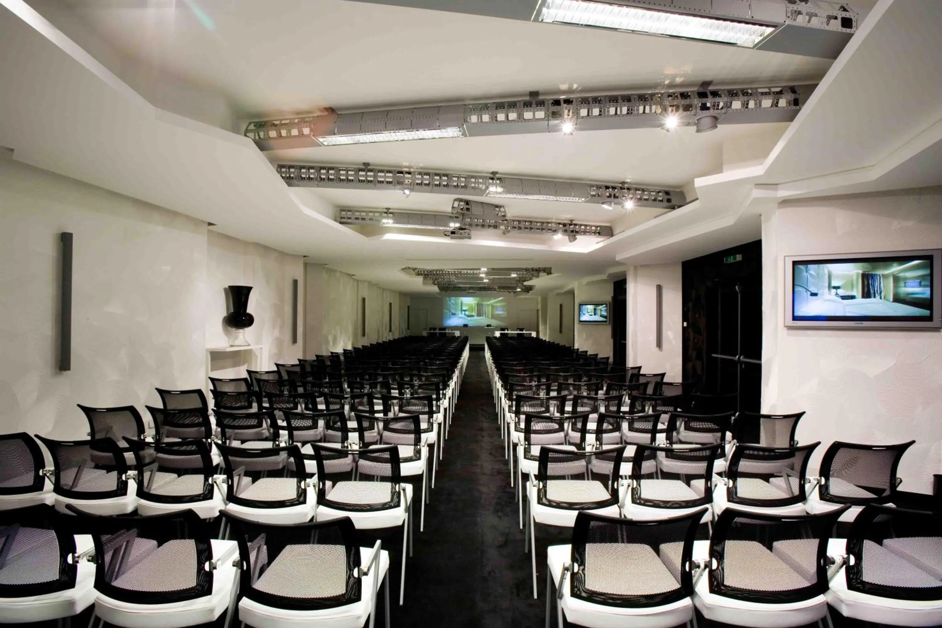 Business facilities in Hotel VdB NEXT