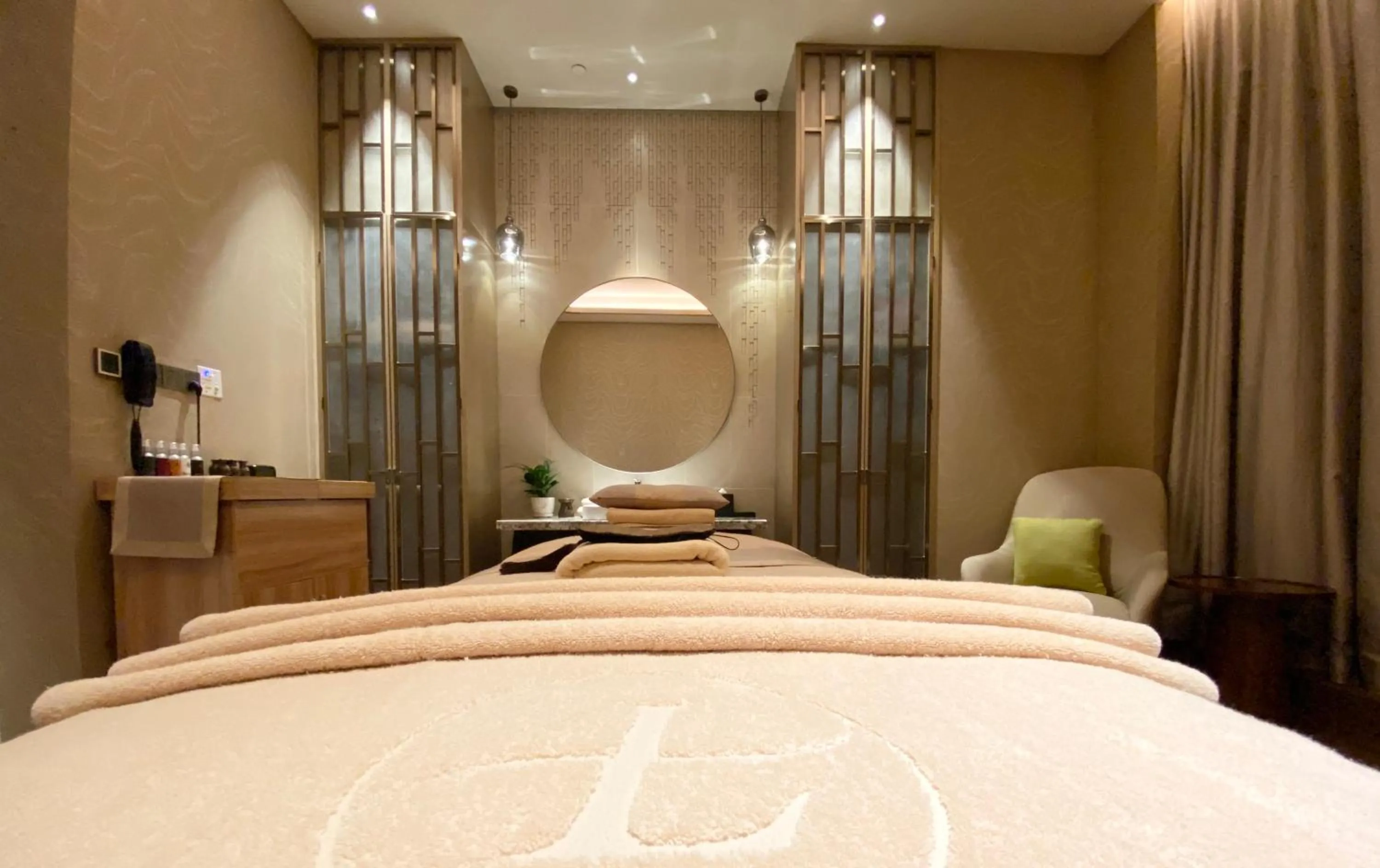 Bed in The Langham, Hefei