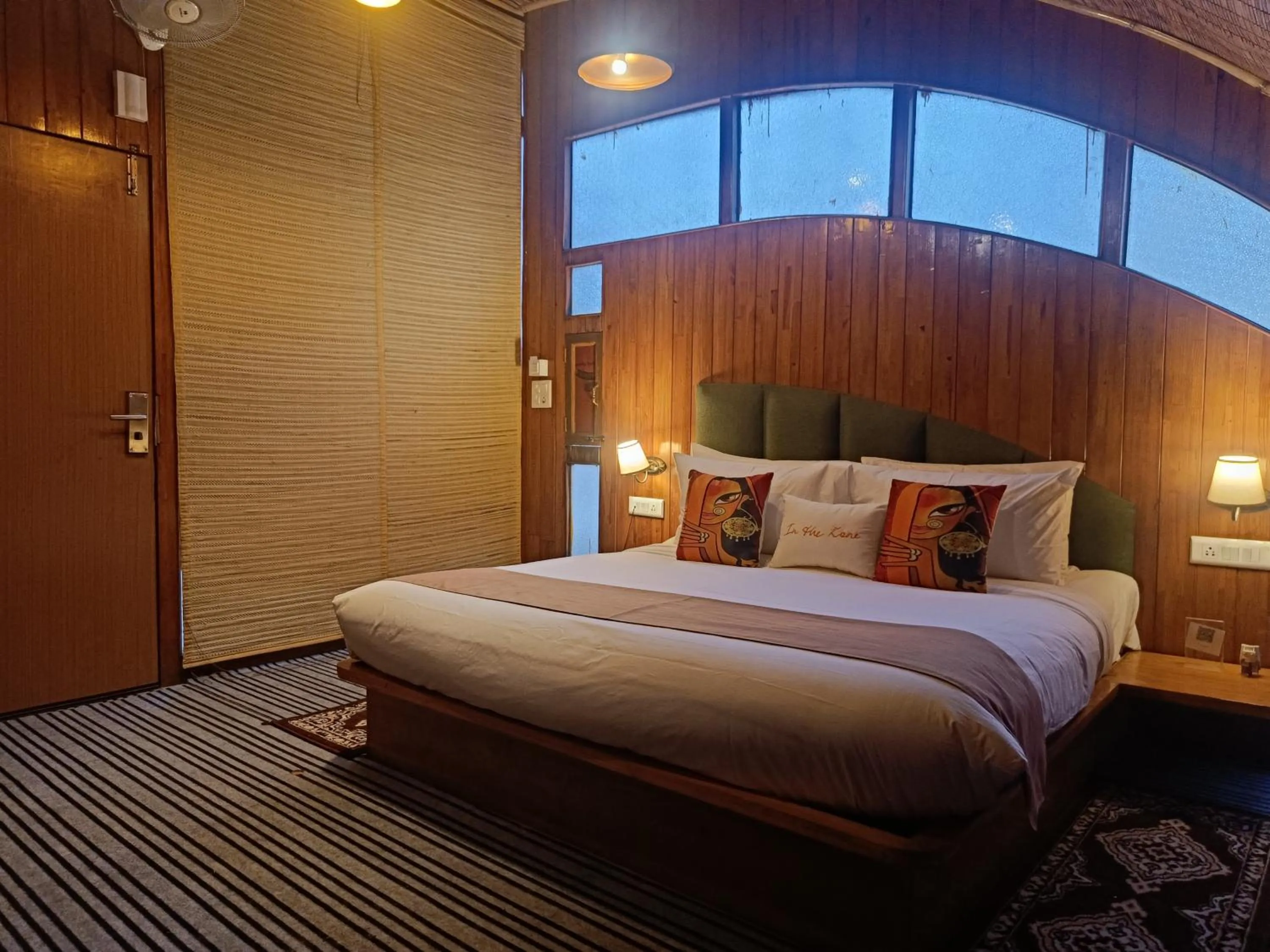 Bedroom, Bed in Zone Connect by The Park, Lansdowne