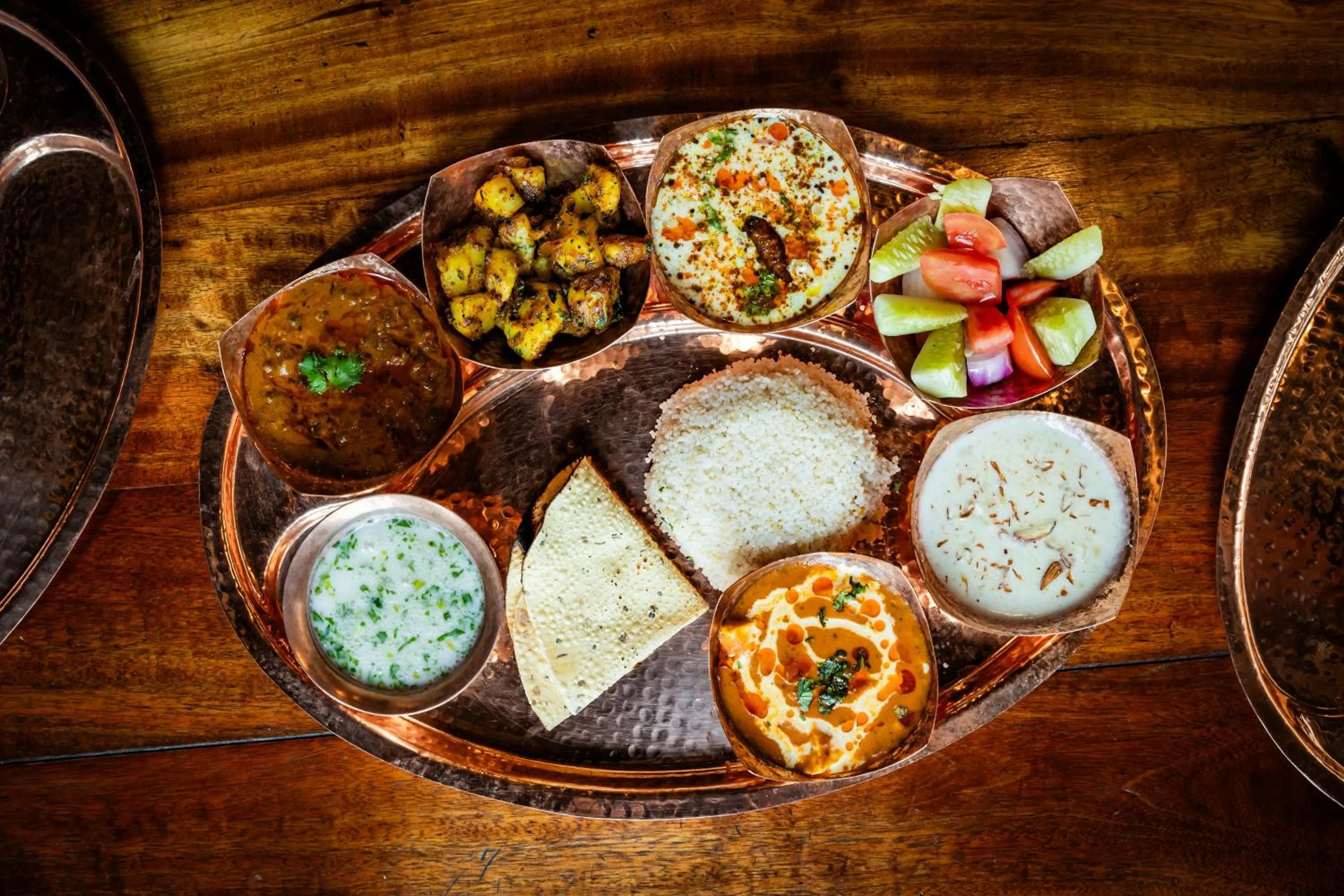 Food and drinks in Zone Connect by The Park, Lansdowne