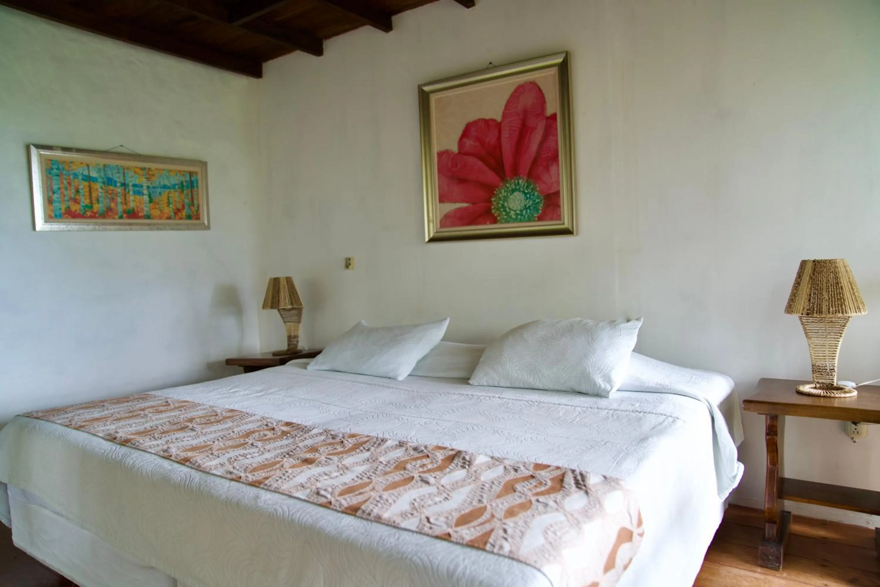 Bed in Samai Lodge Holistic Living