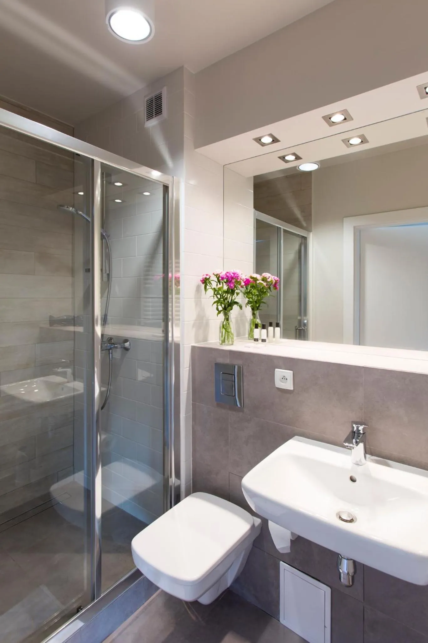 Bathroom in Antique Apartments Old Town