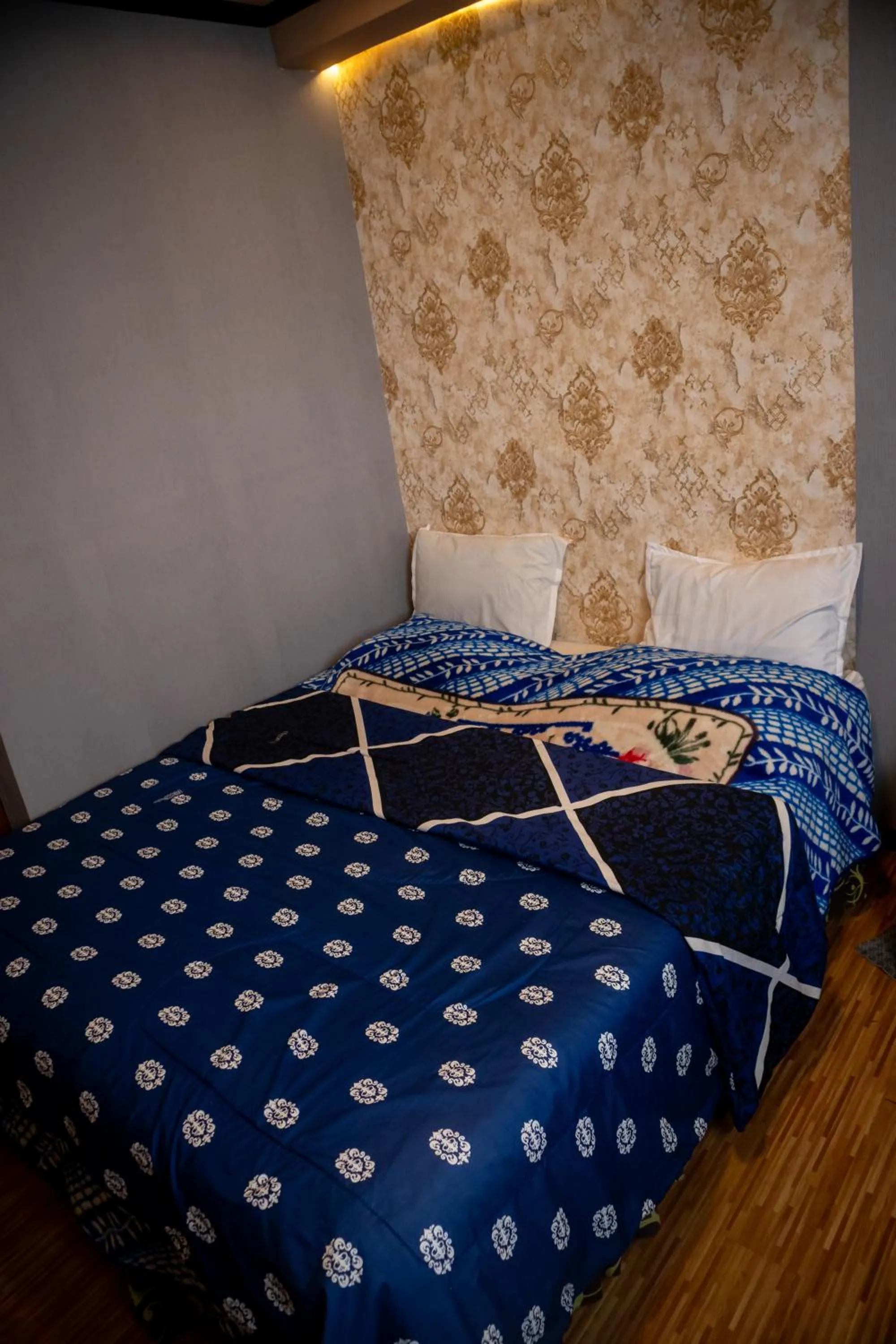 Bed in Cemara Indah Hotel