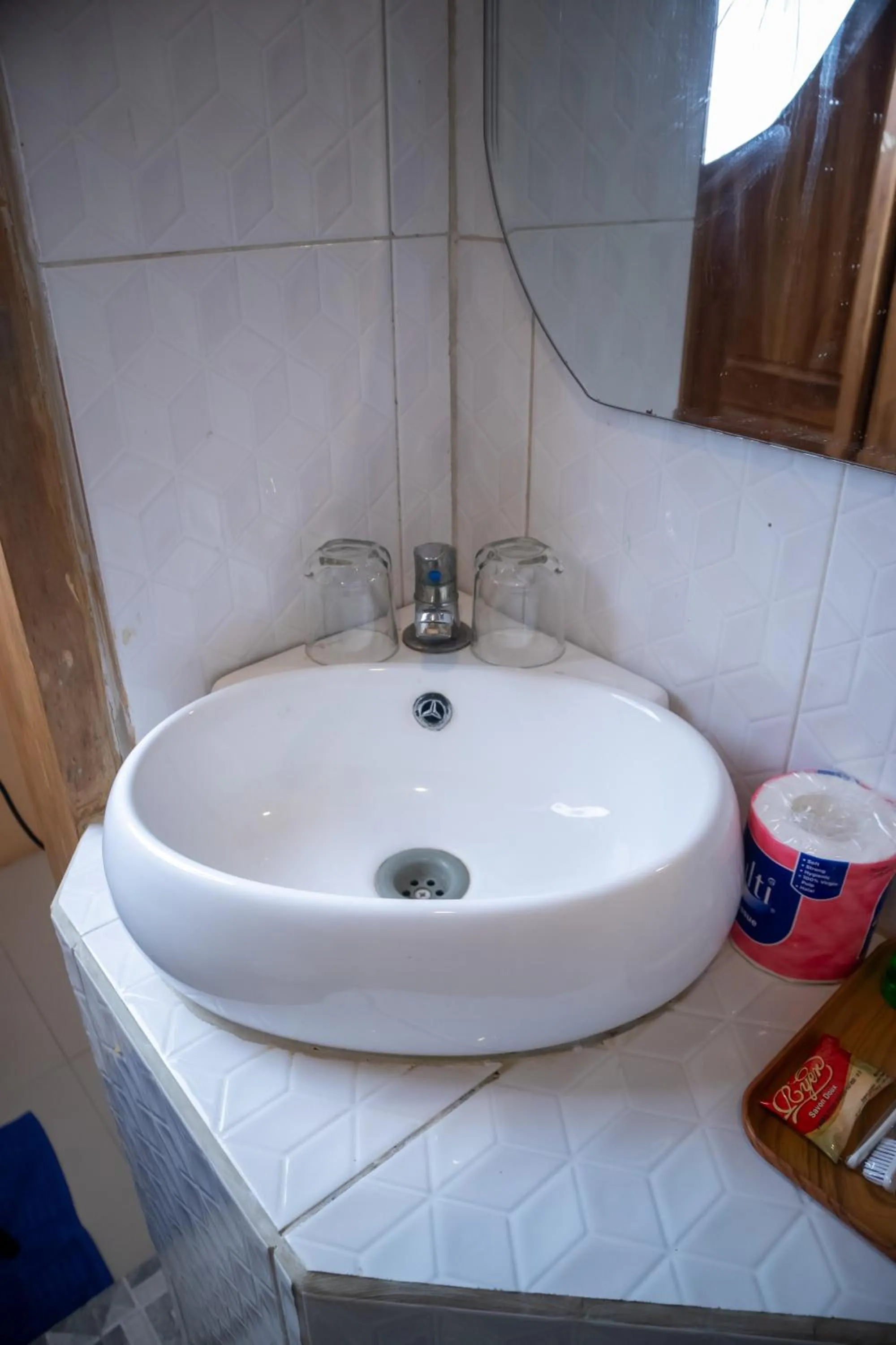 Bathroom in Cemara Indah Hotel