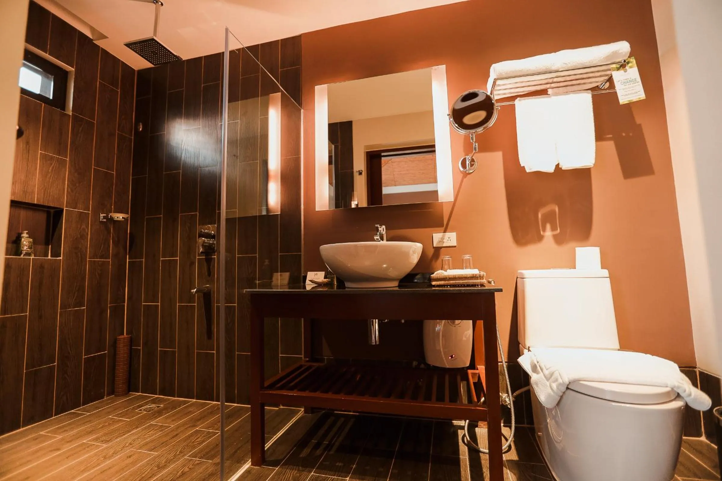 Toilet in Bacau Bay Resort Coron