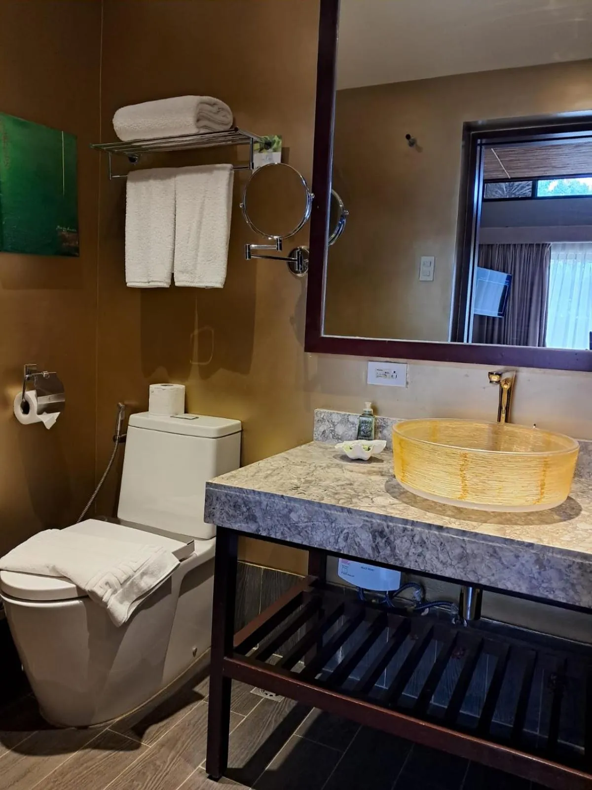 Bathroom in Bacau Bay Resort Coron