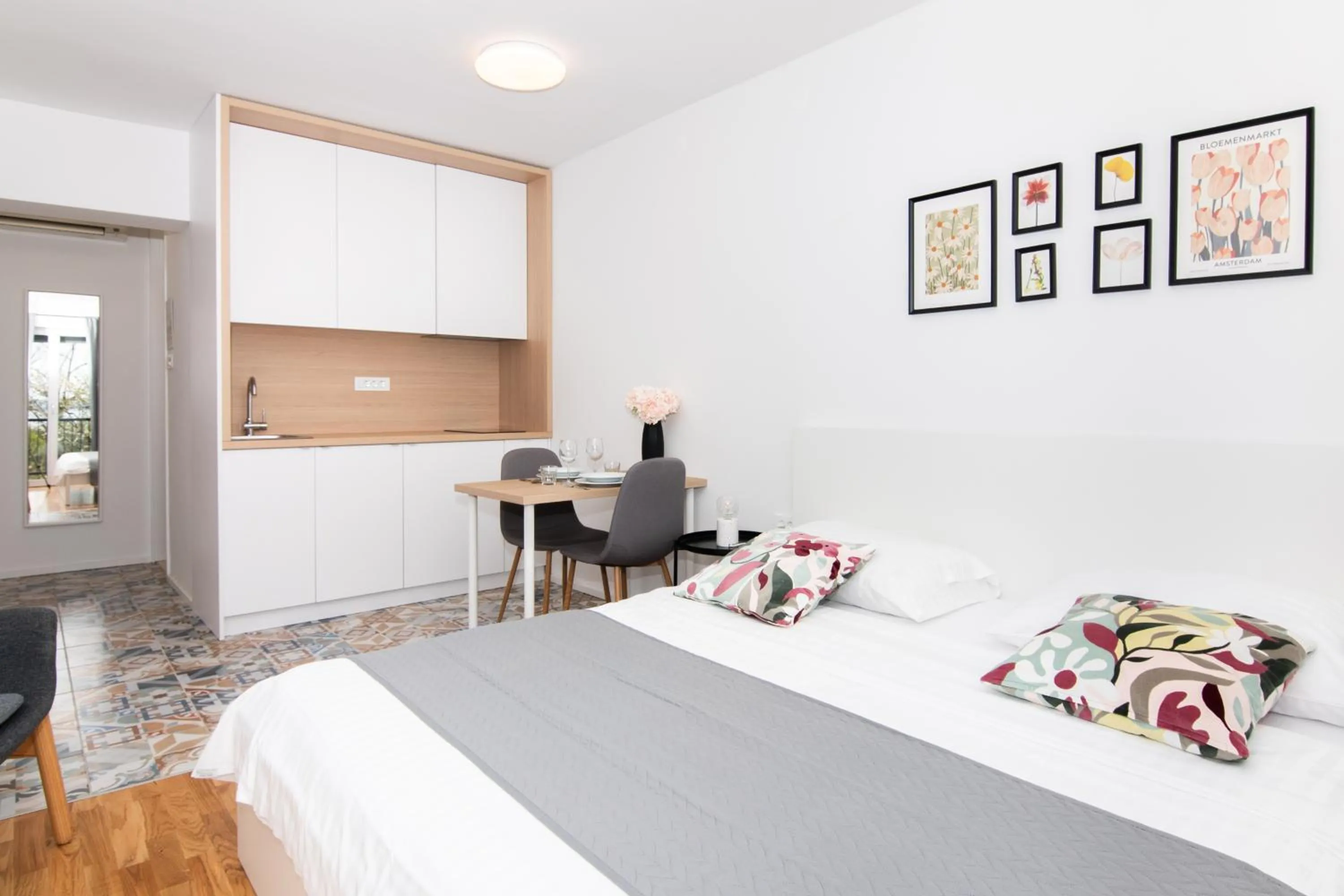 Bed in Forgotten Garden Apartments Portoroz