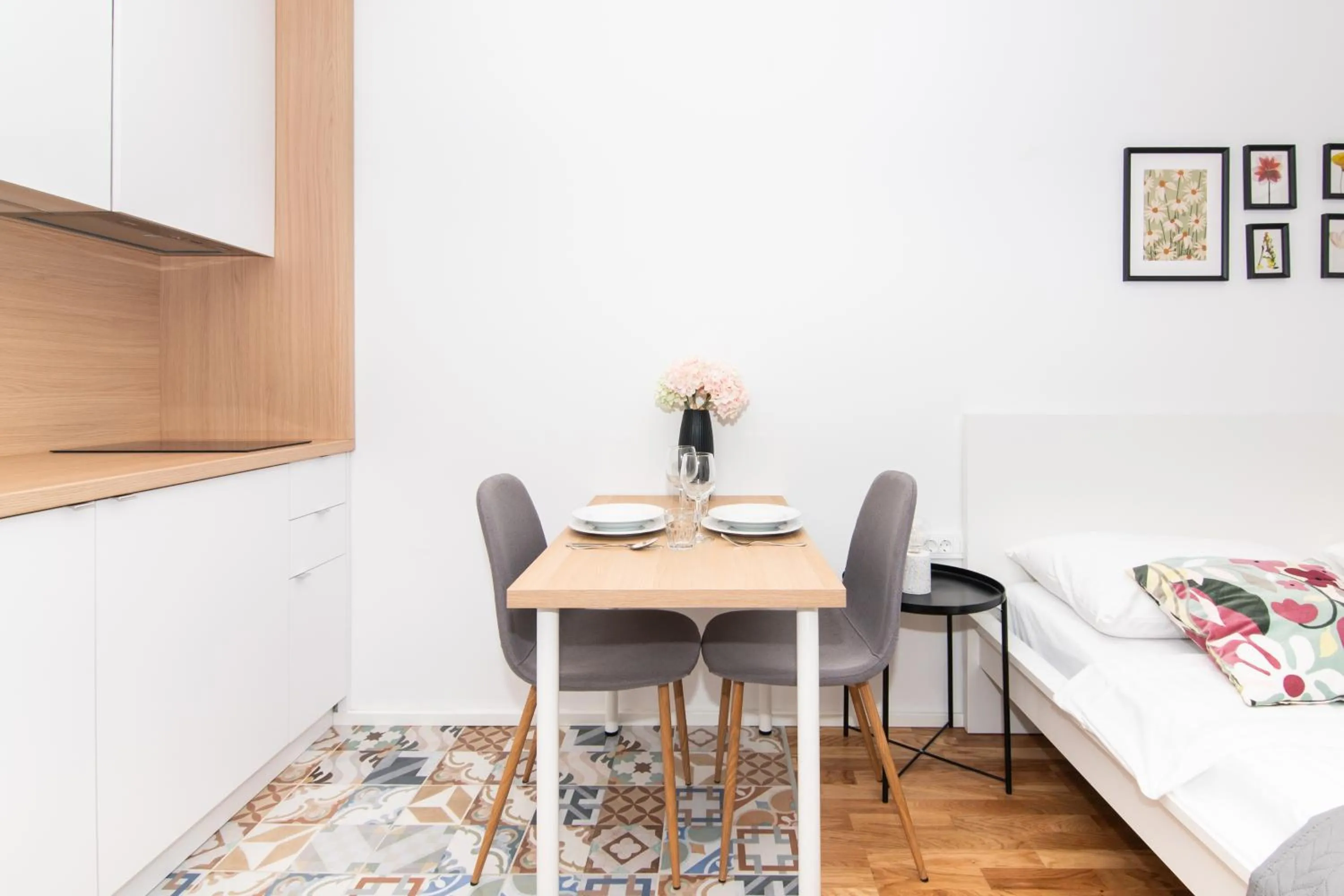 Bed in Forgotten Garden Apartments Portoroz