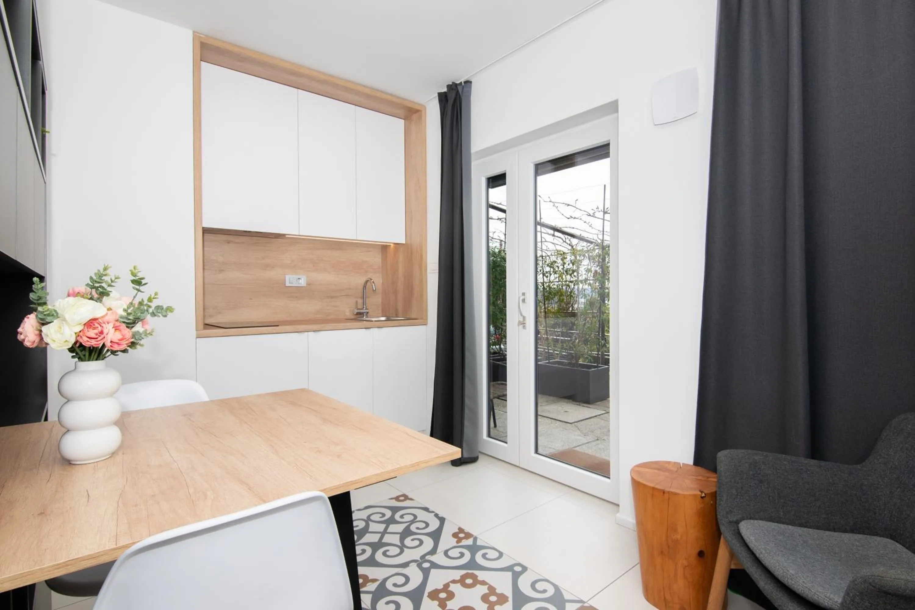 Living room in Forgotten Garden Apartments Portoroz