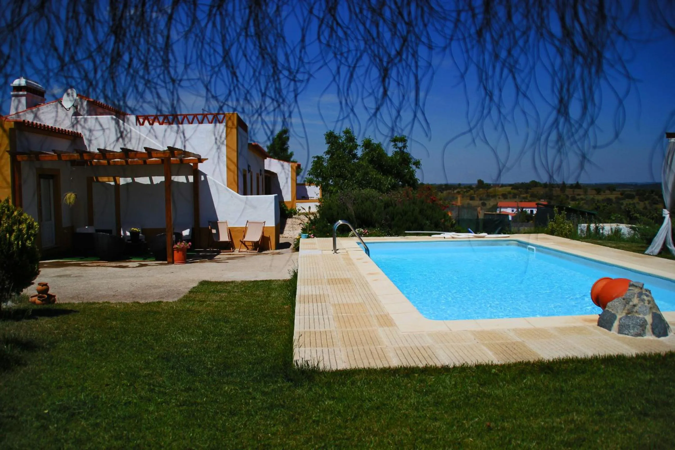 Swimming pool in Monte Santa Catarina