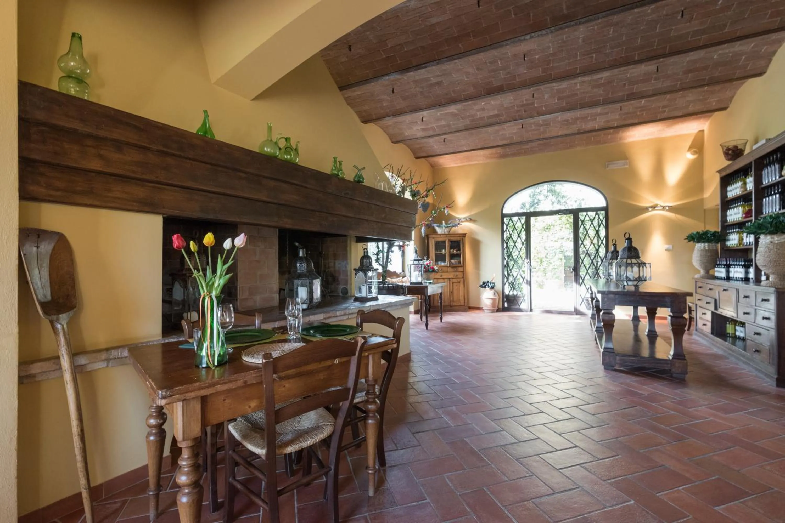 Decorative detail in Podere Torricella