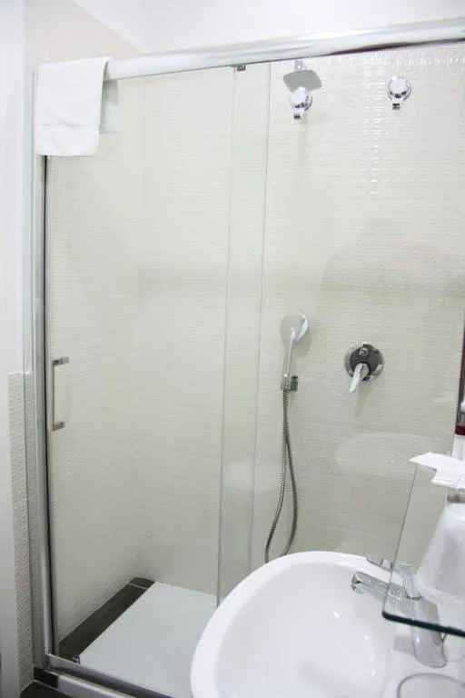 Bathroom in Pit Stop Napoli Centrale