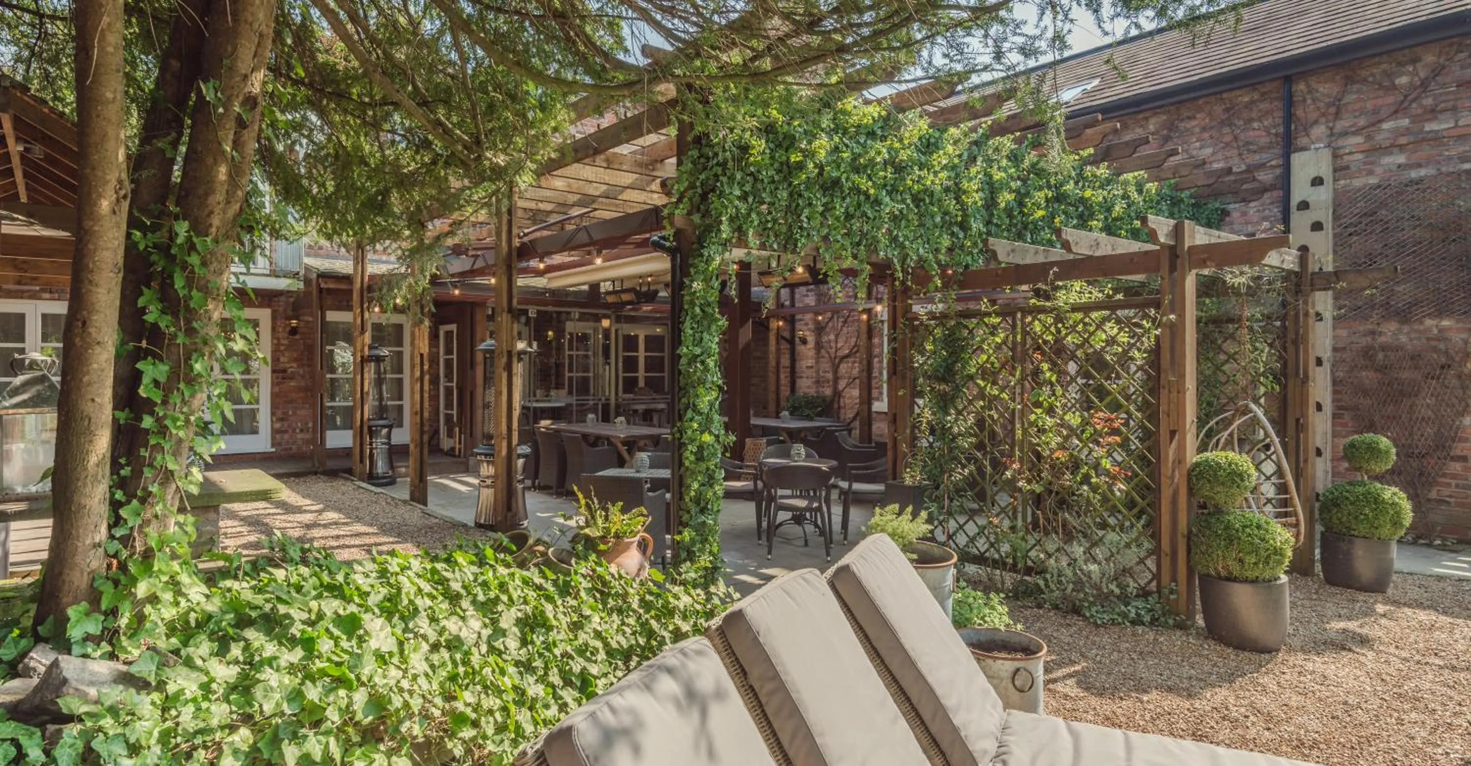 Garden in Eleven Didsbury Park Hotel