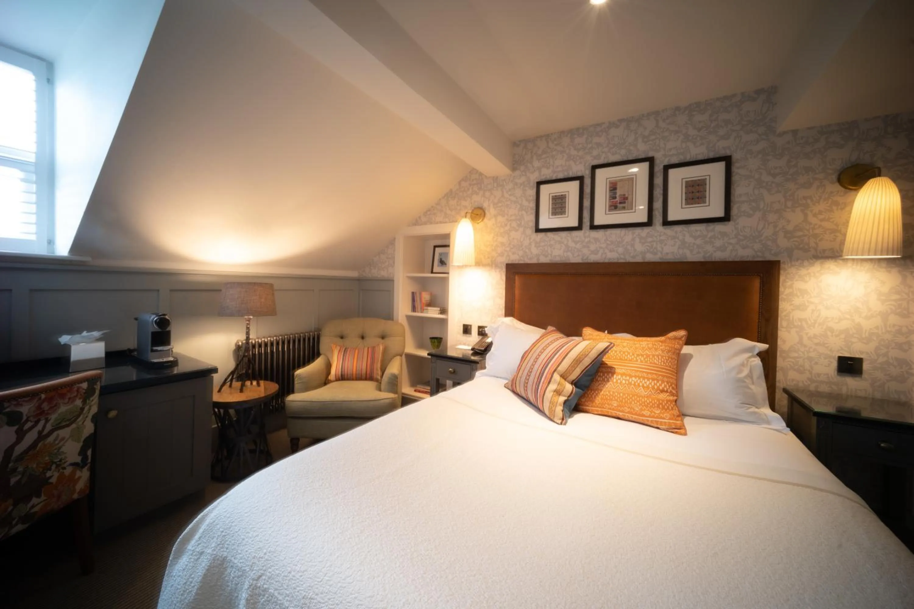 Bed in Eleven Didsbury Park Hotel