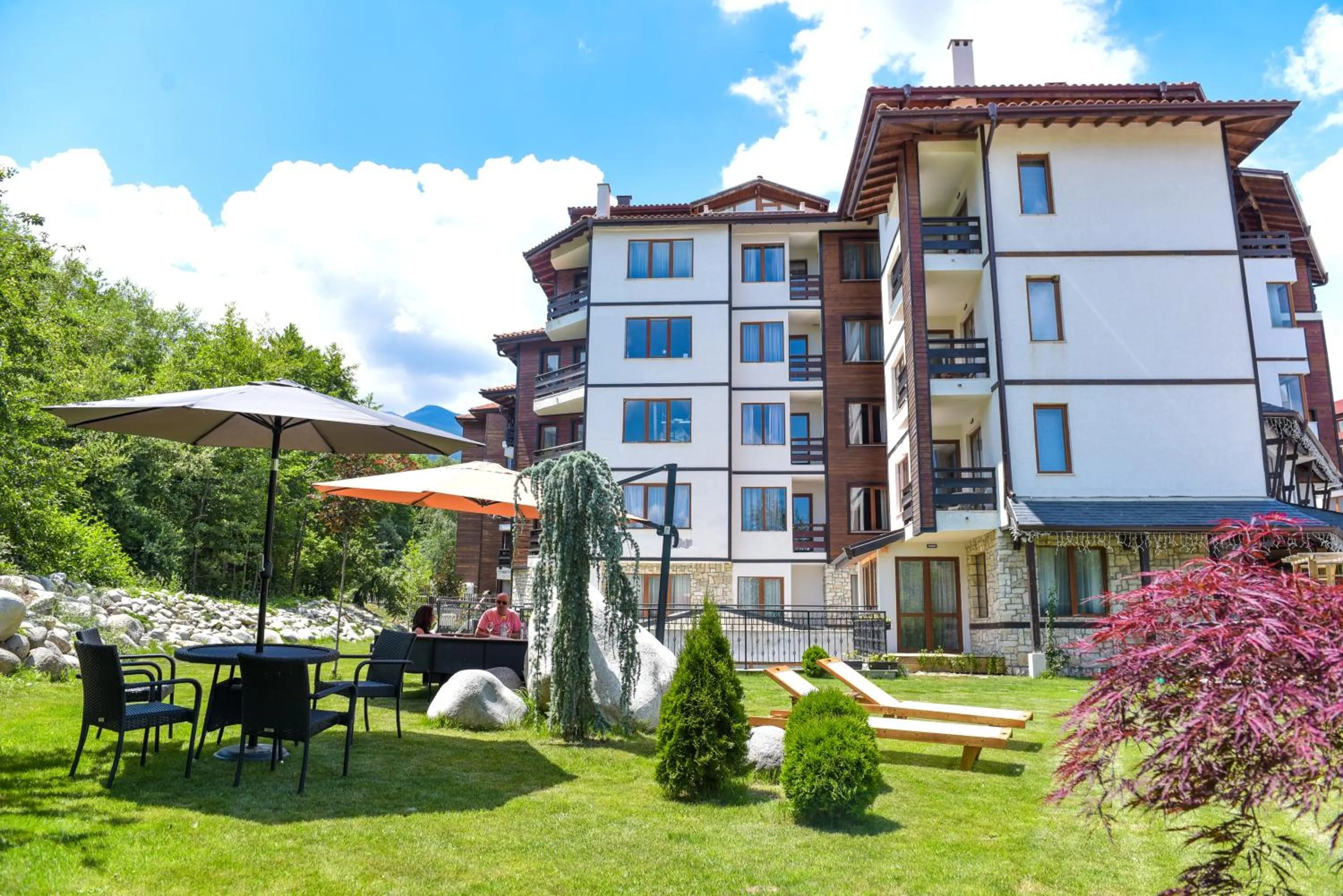 Property building in Predela 2 Aparthotel