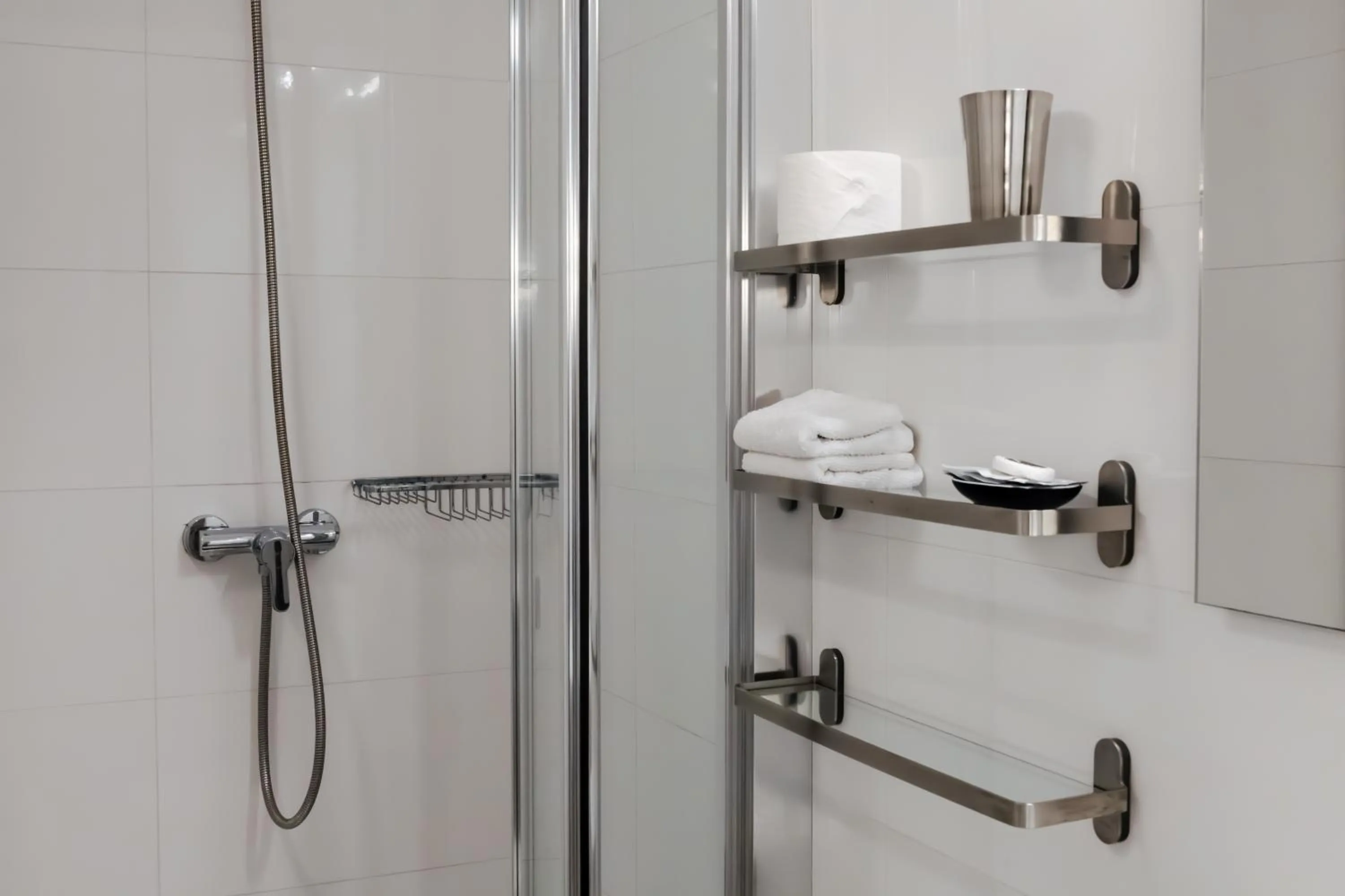 Bathroom in Hostal La Zona