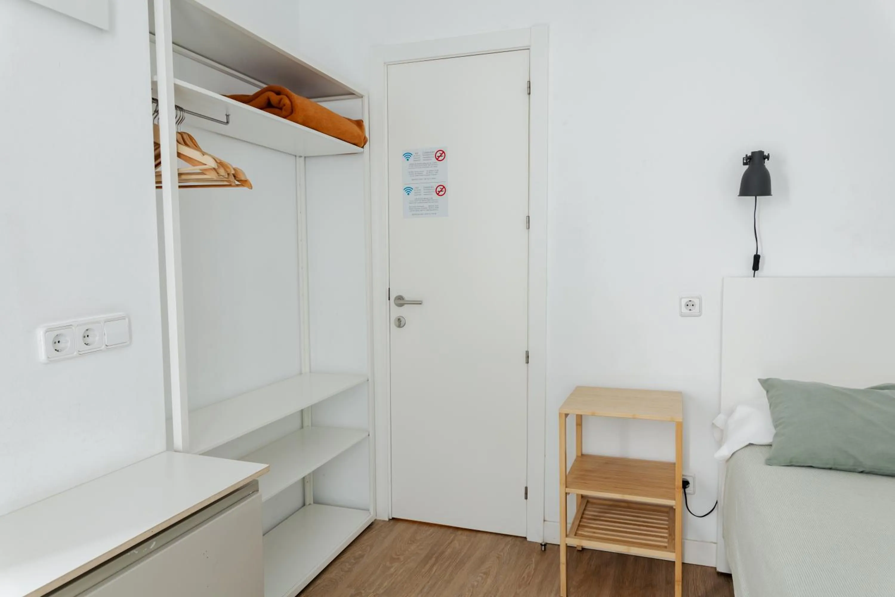 Decorative detail, Bed in Hostal La Zona