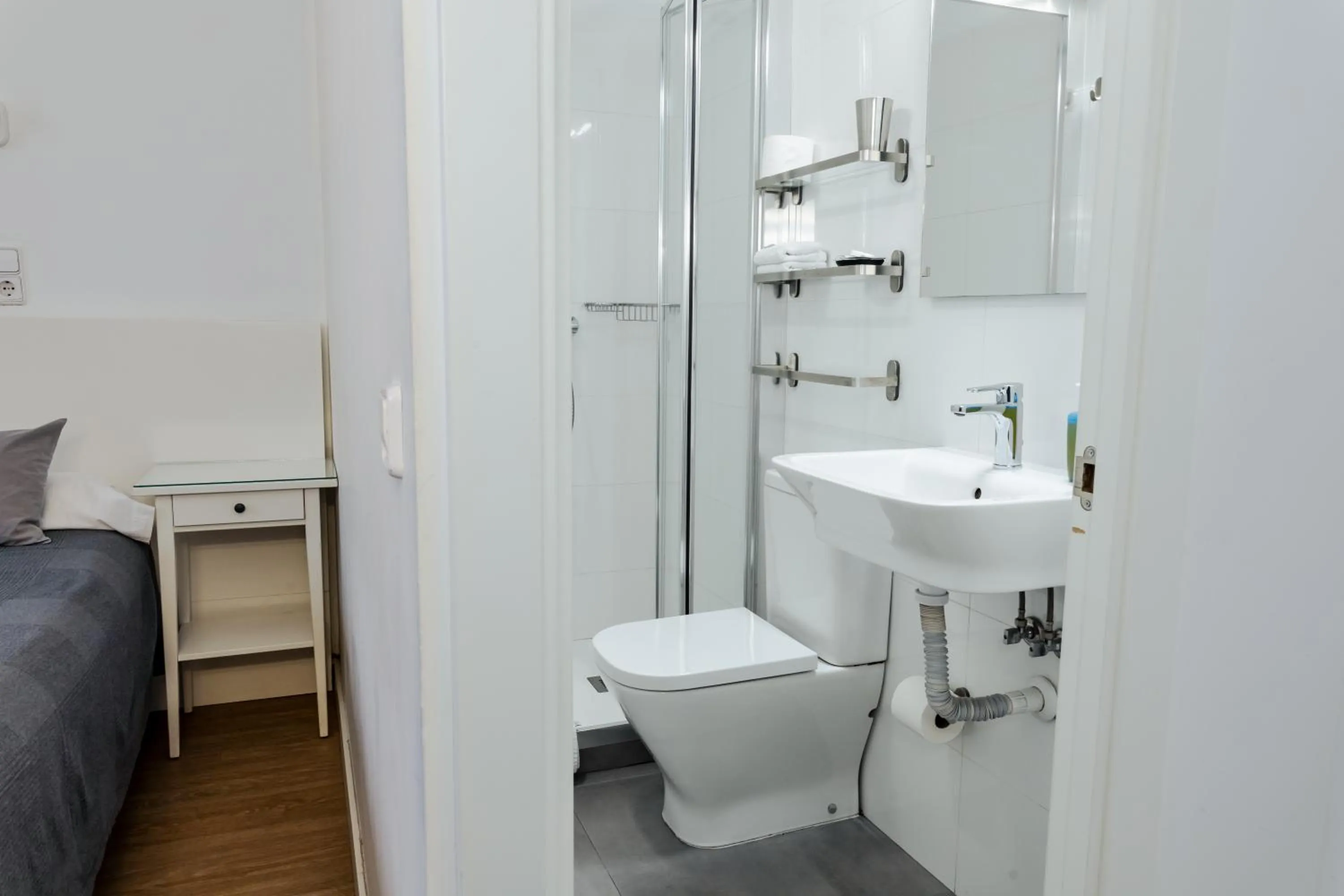 Bathroom in Hostal La Zona