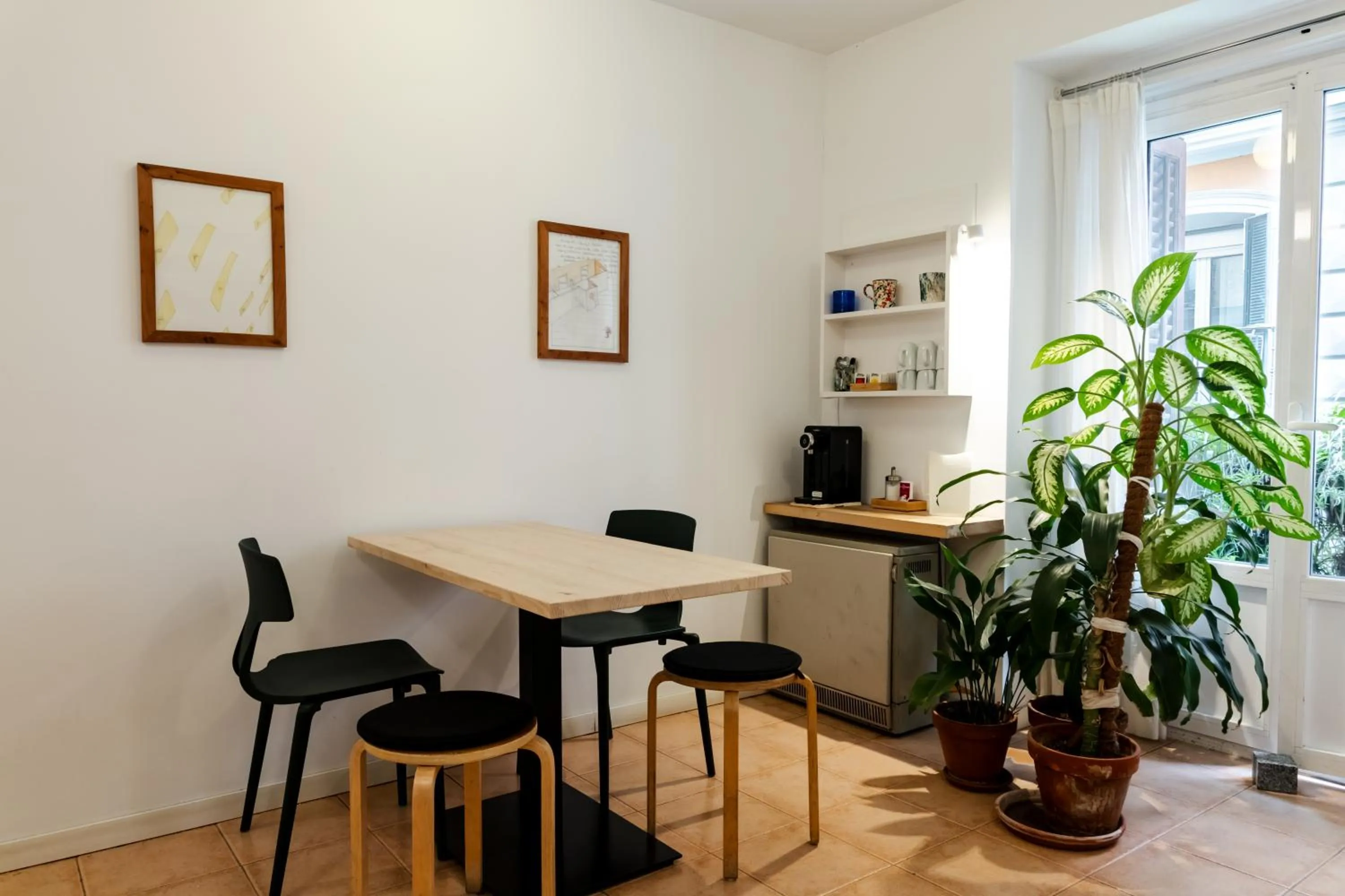 Dining area in Hostal La Zona