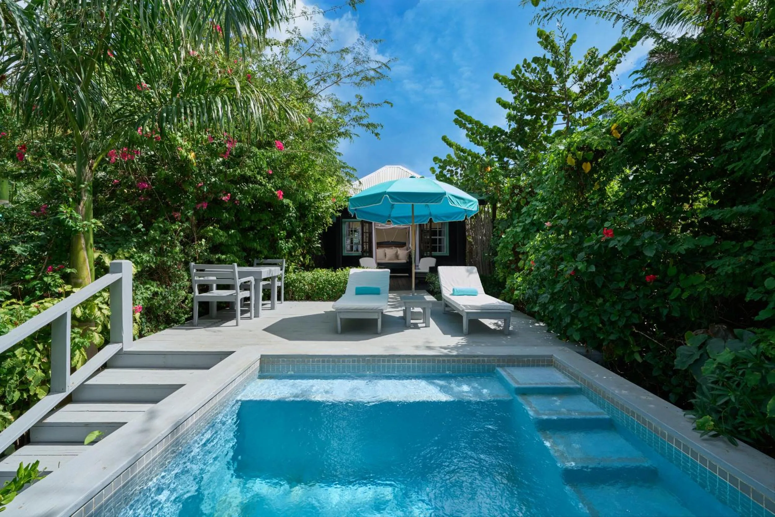 Swimming pool in Keyonna Beach - All Inclusive - Couples Only