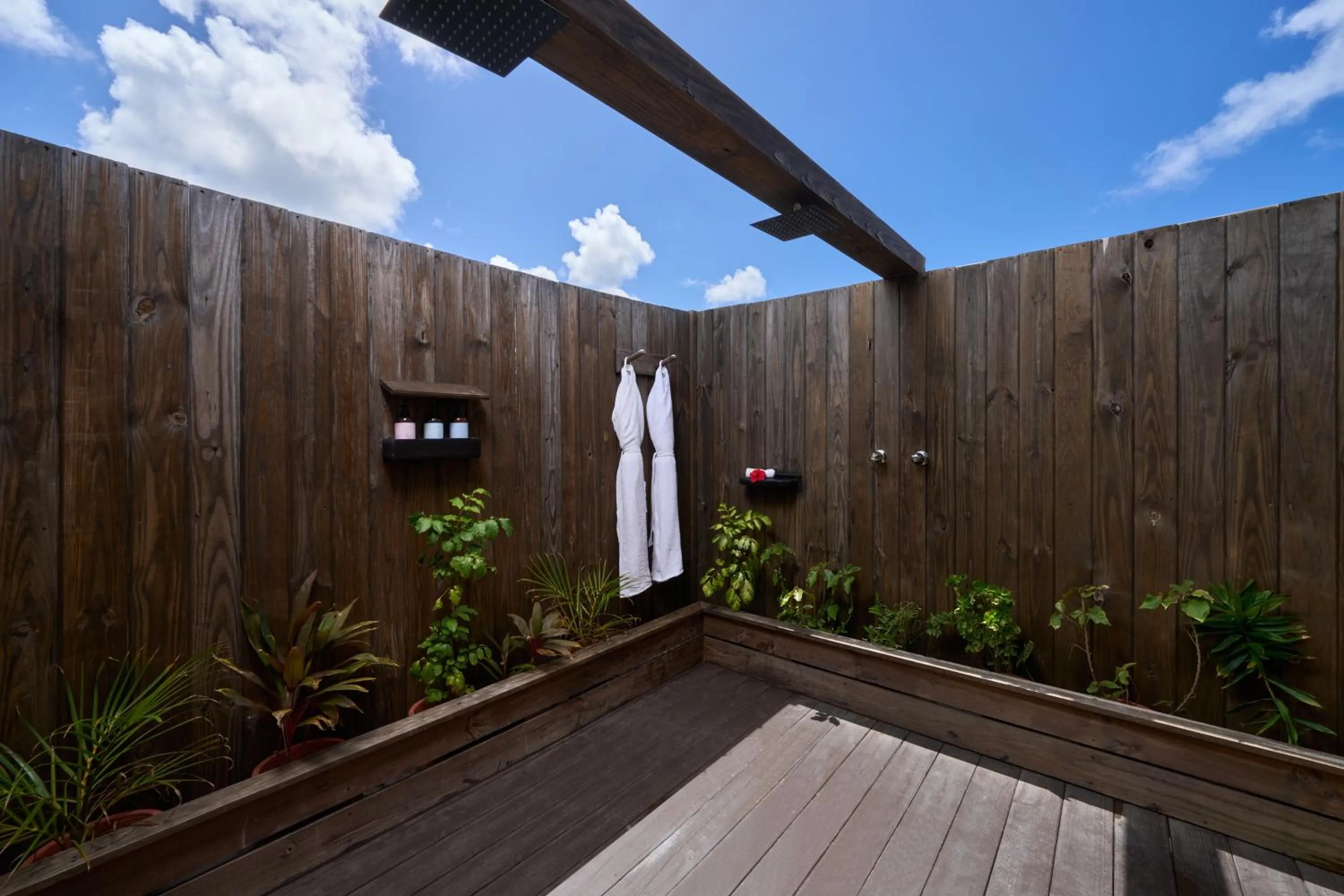 Shower in Keyonna Beach - All Inclusive - Couples Only