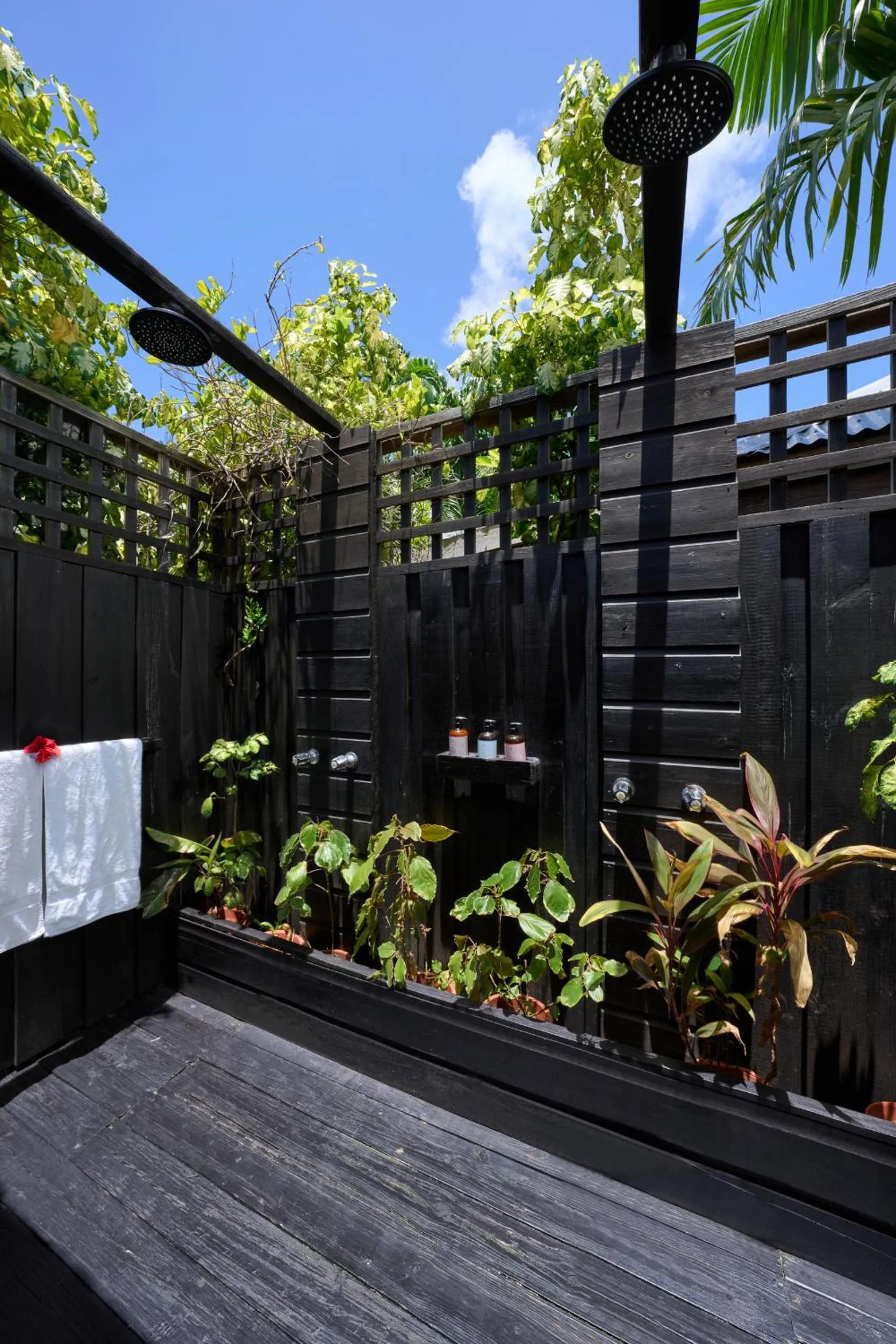 Shower in Keyonna Beach - All Inclusive - Couples Only