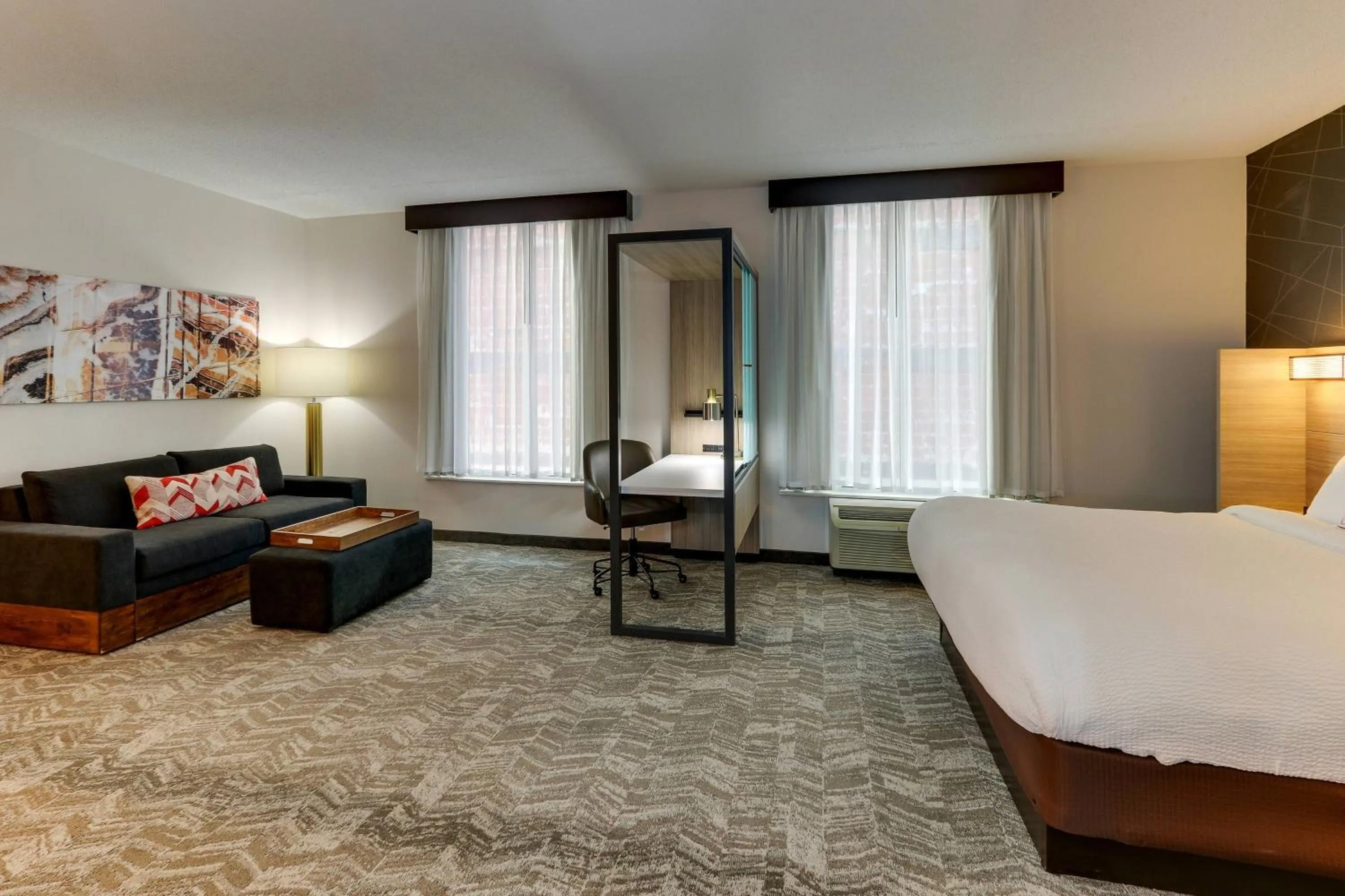 Bedroom, Bed in SpringHill Suites by Marriott Birmingham Downtown at UAB