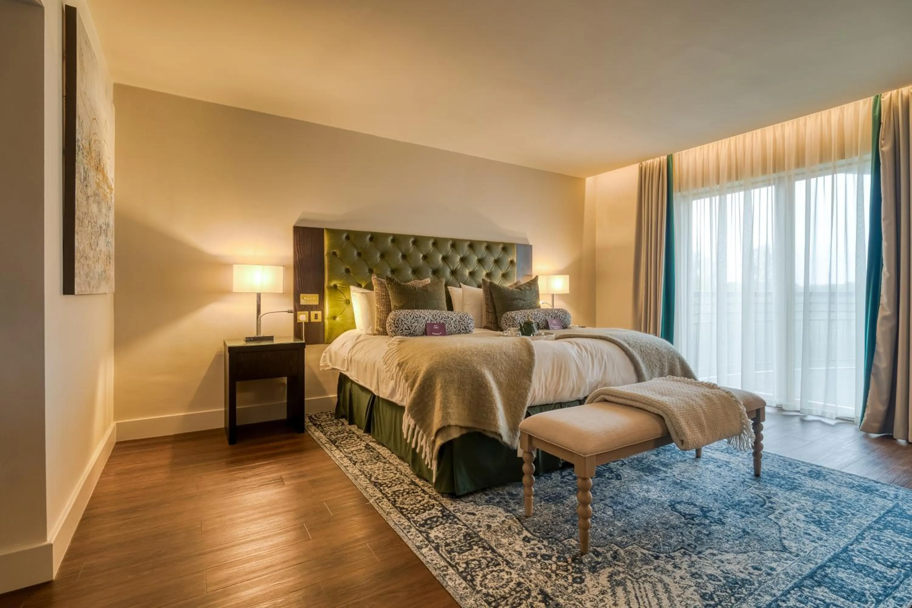 Bedroom, Bed in East Sussex National Hotel, Golf Resort & Spa