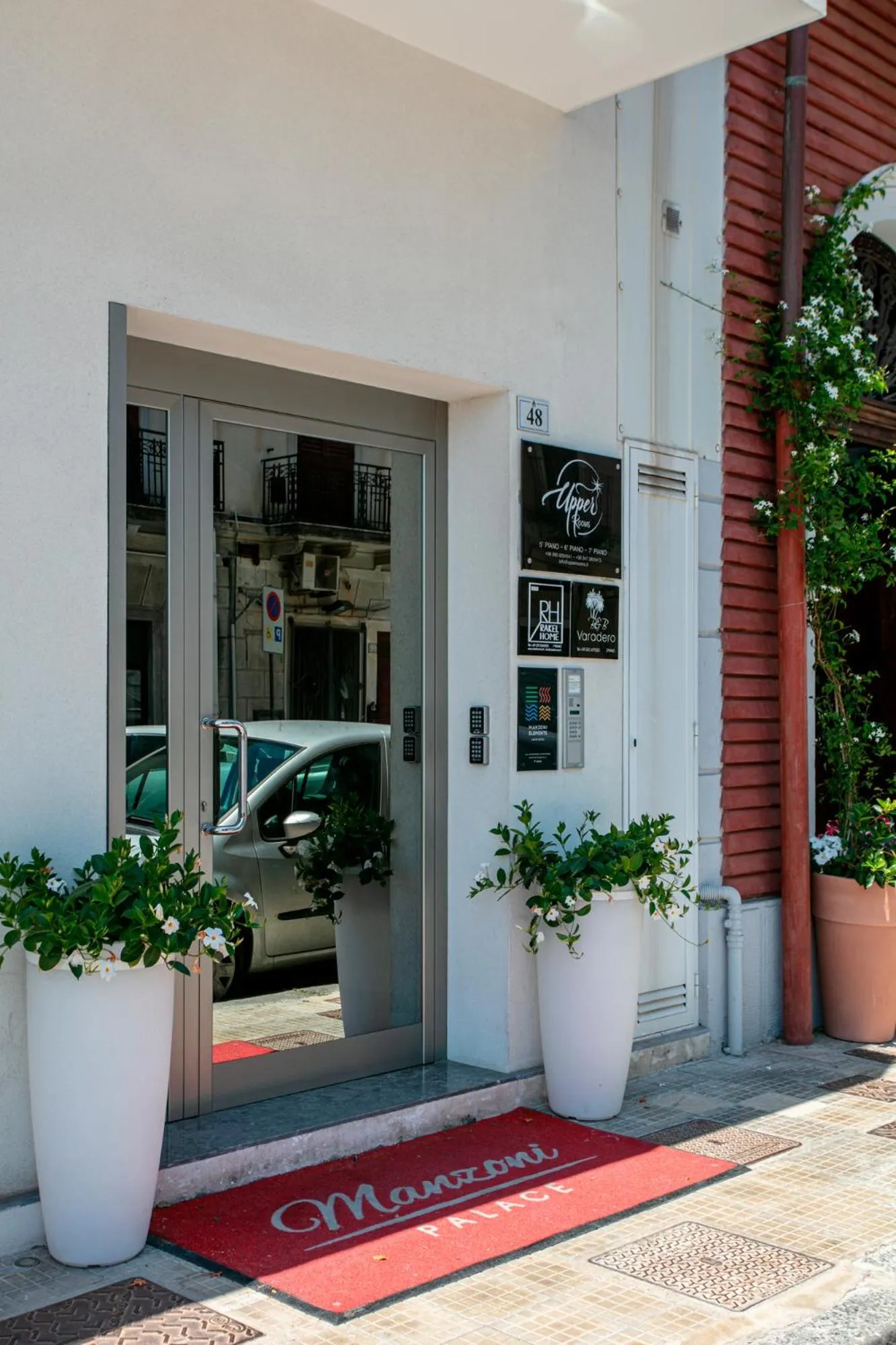 Manzoni 46 - Ospitalità siciliana