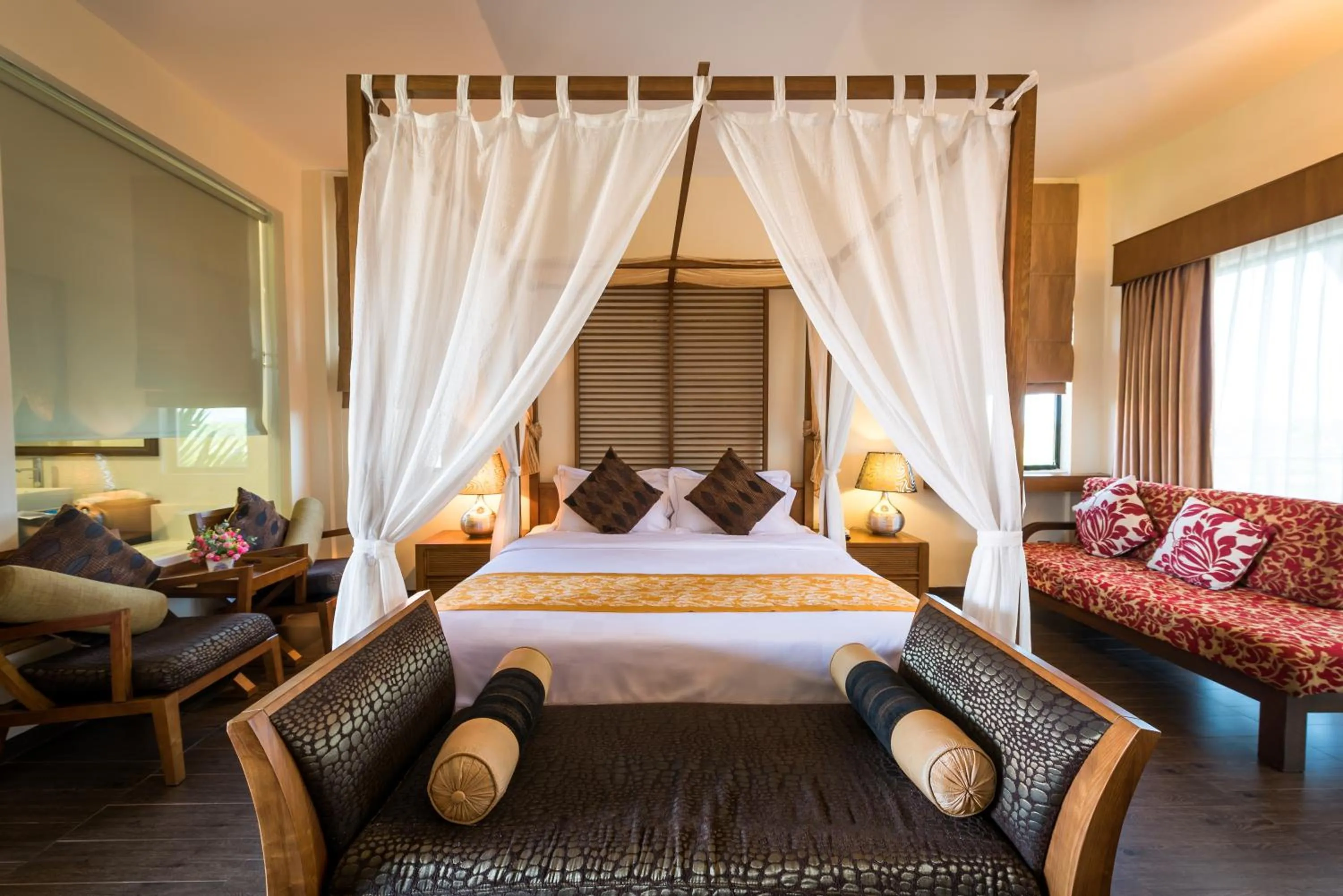 Photo of the whole room, Bed in Tok Aman Bali Beach Resort @ Beachfront