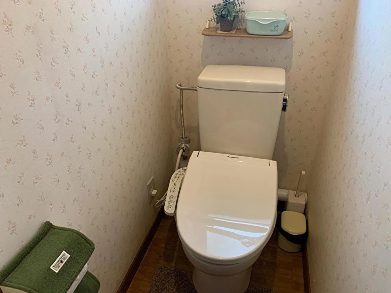 Toilet in Akane-yado