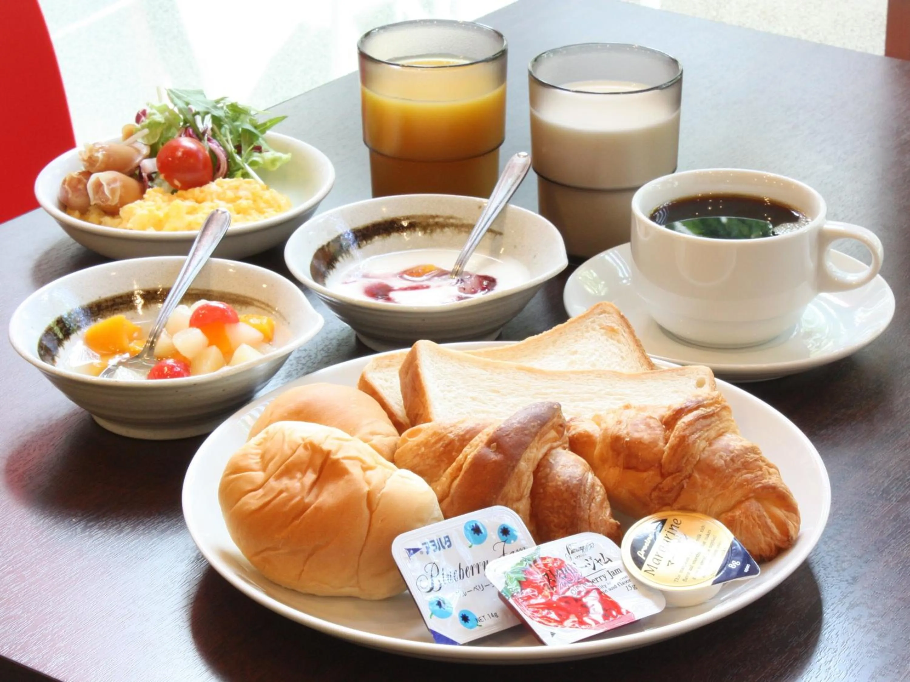 Restaurant/places to eat in APA Hotel Toyama Ekimae Minami