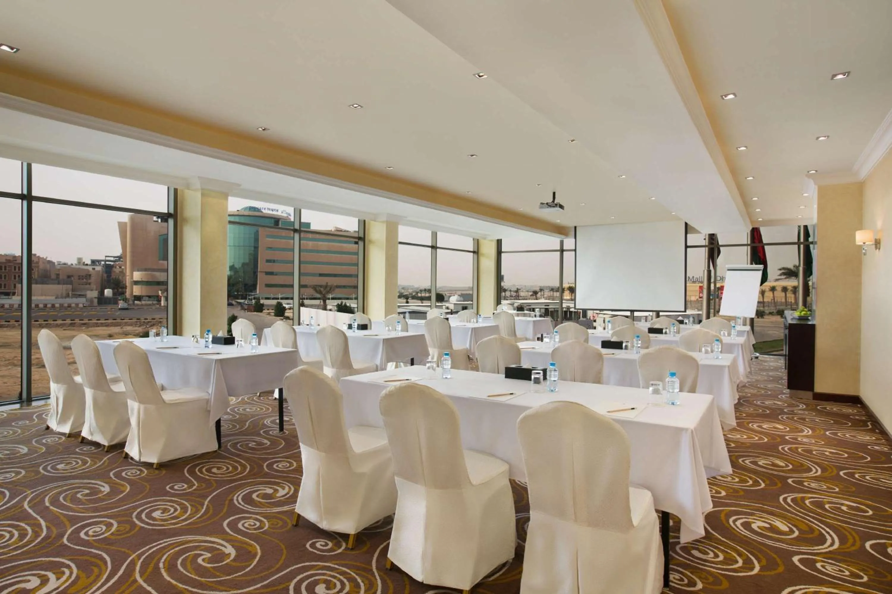 Meeting/conference room in DoubleTree by Hilton Dhahran