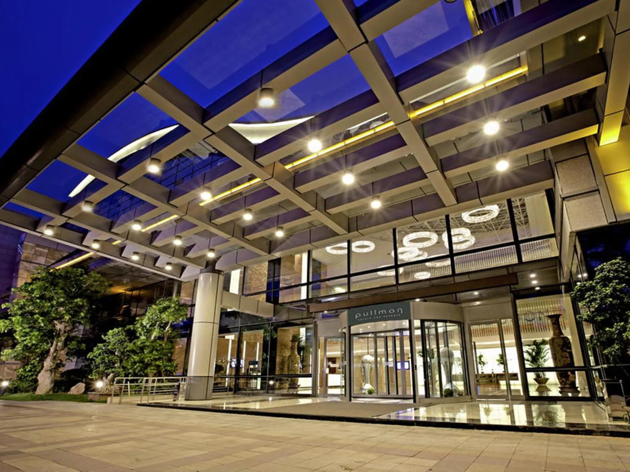 Facade/entrance in Pullman Xiamen Powerlong