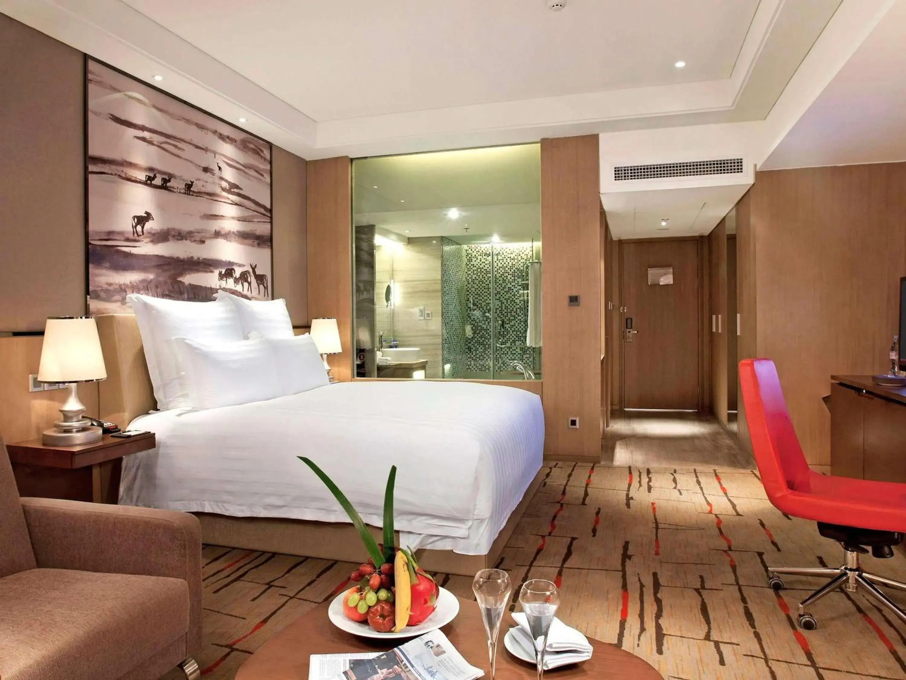 Deluxe King Room with Park View in Pullman Xiamen Powerlong Deluxe King Room with Park View in Pullman Xiamen Powerlong