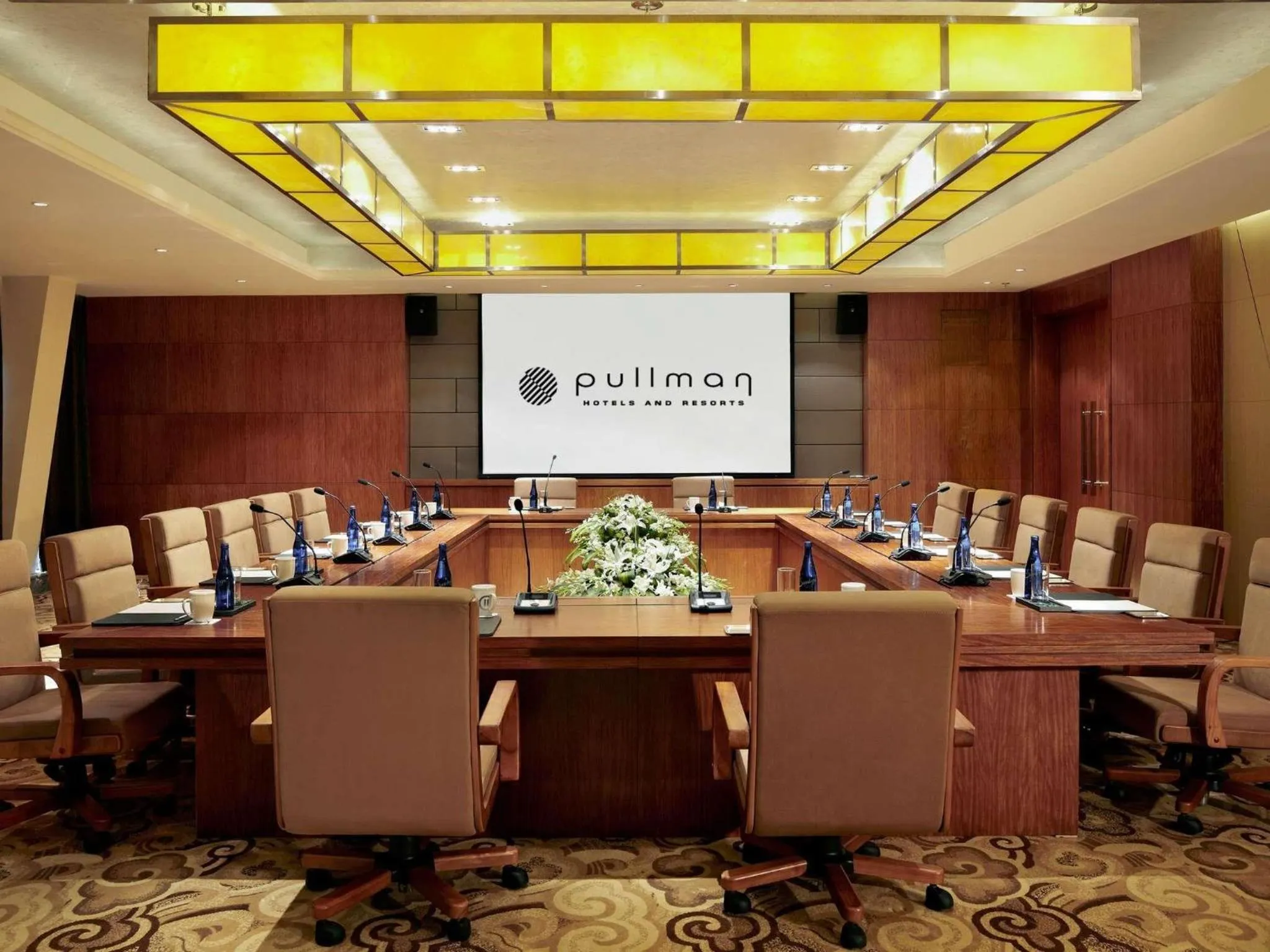 Meeting/conference room in Pullman Xiamen Powerlong