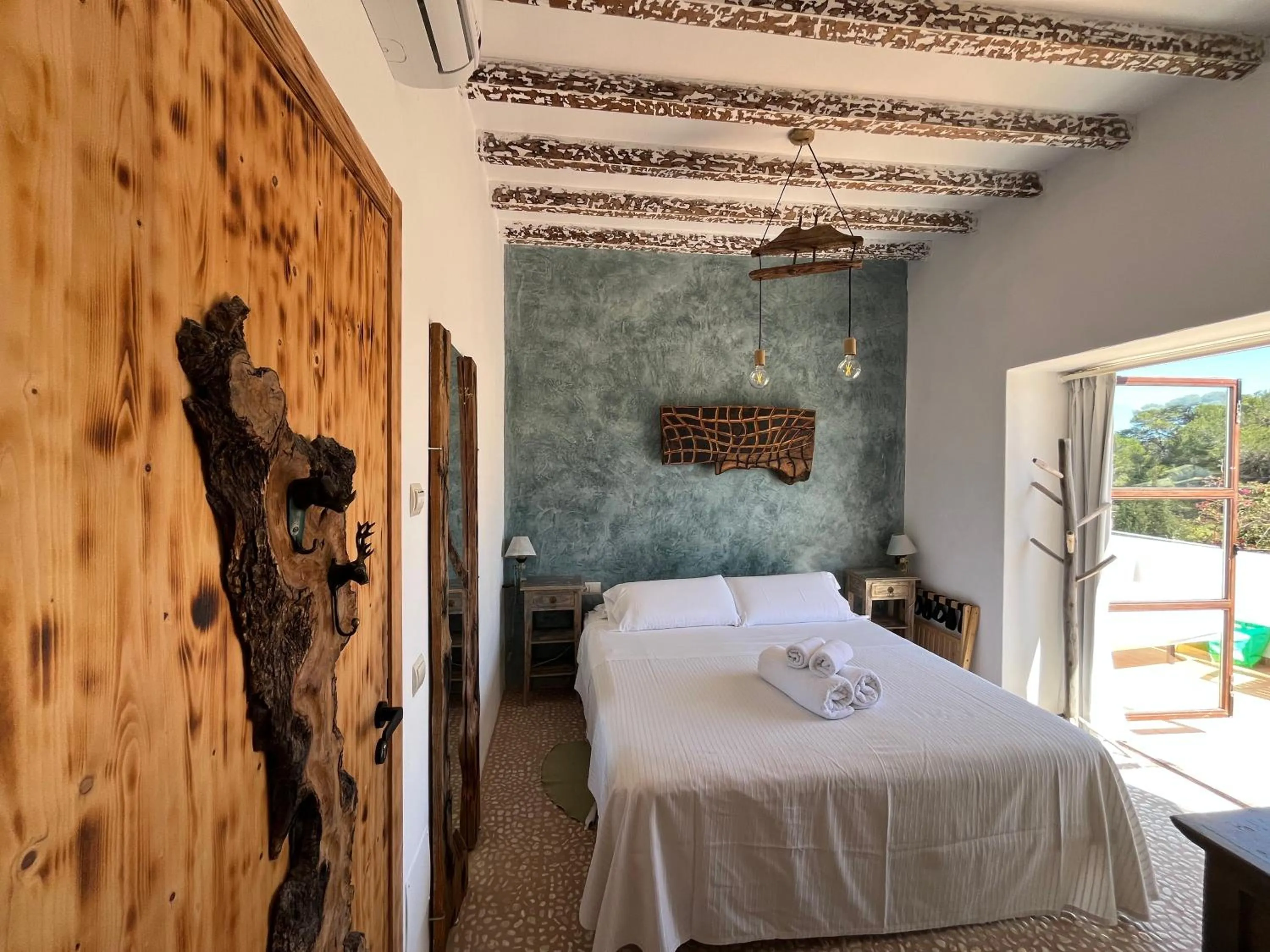 Bedroom, Bed in Boutique Hostal La Curandera de Salinas