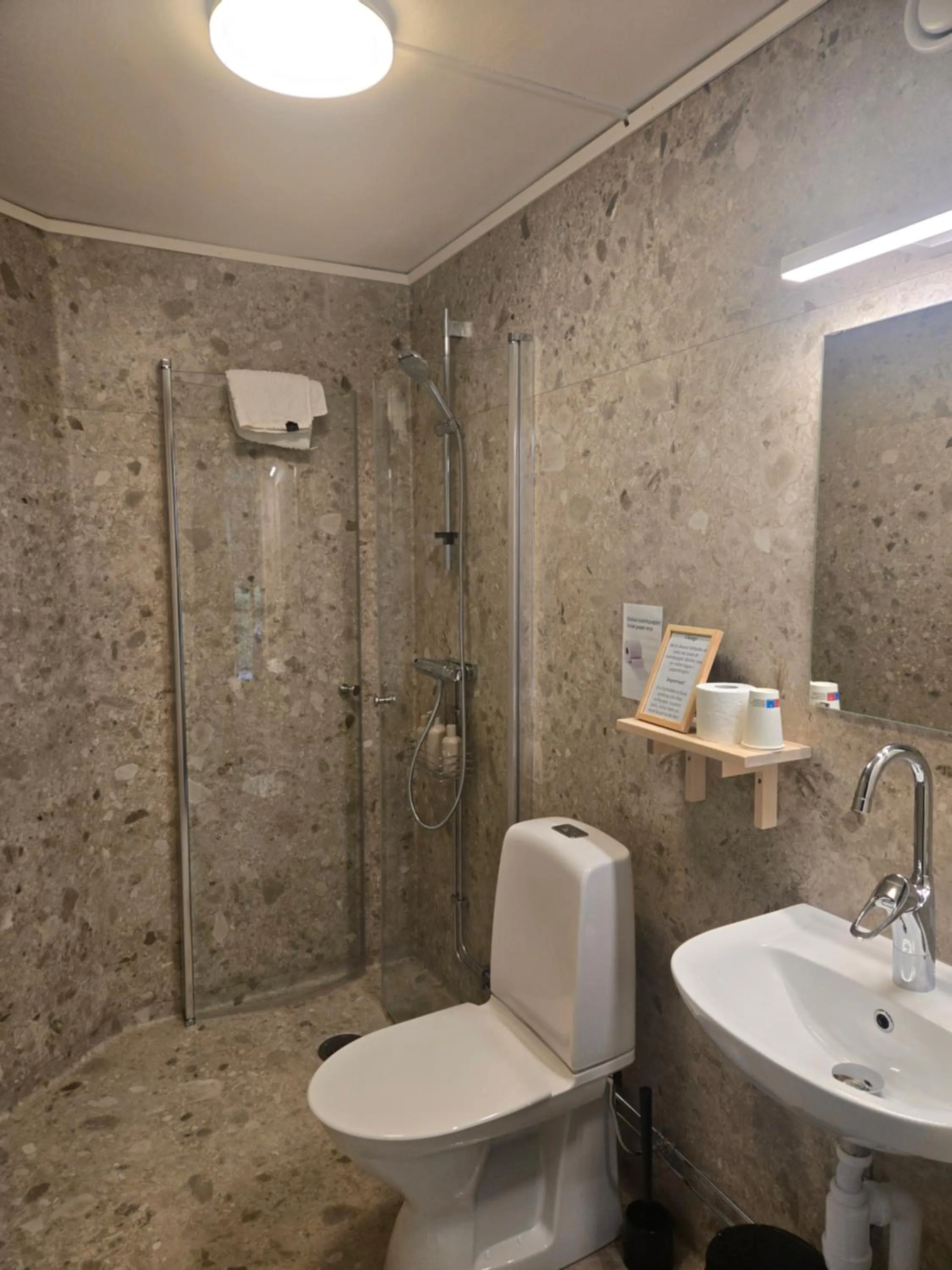 Bathroom in Brunius Guesthouse