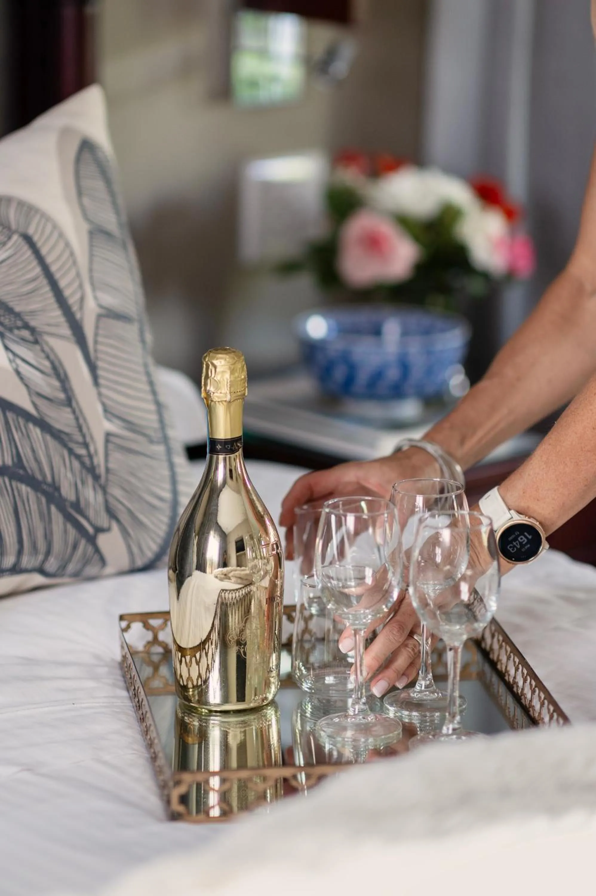 Drinks in Lemoenkloof Boutique Hotel