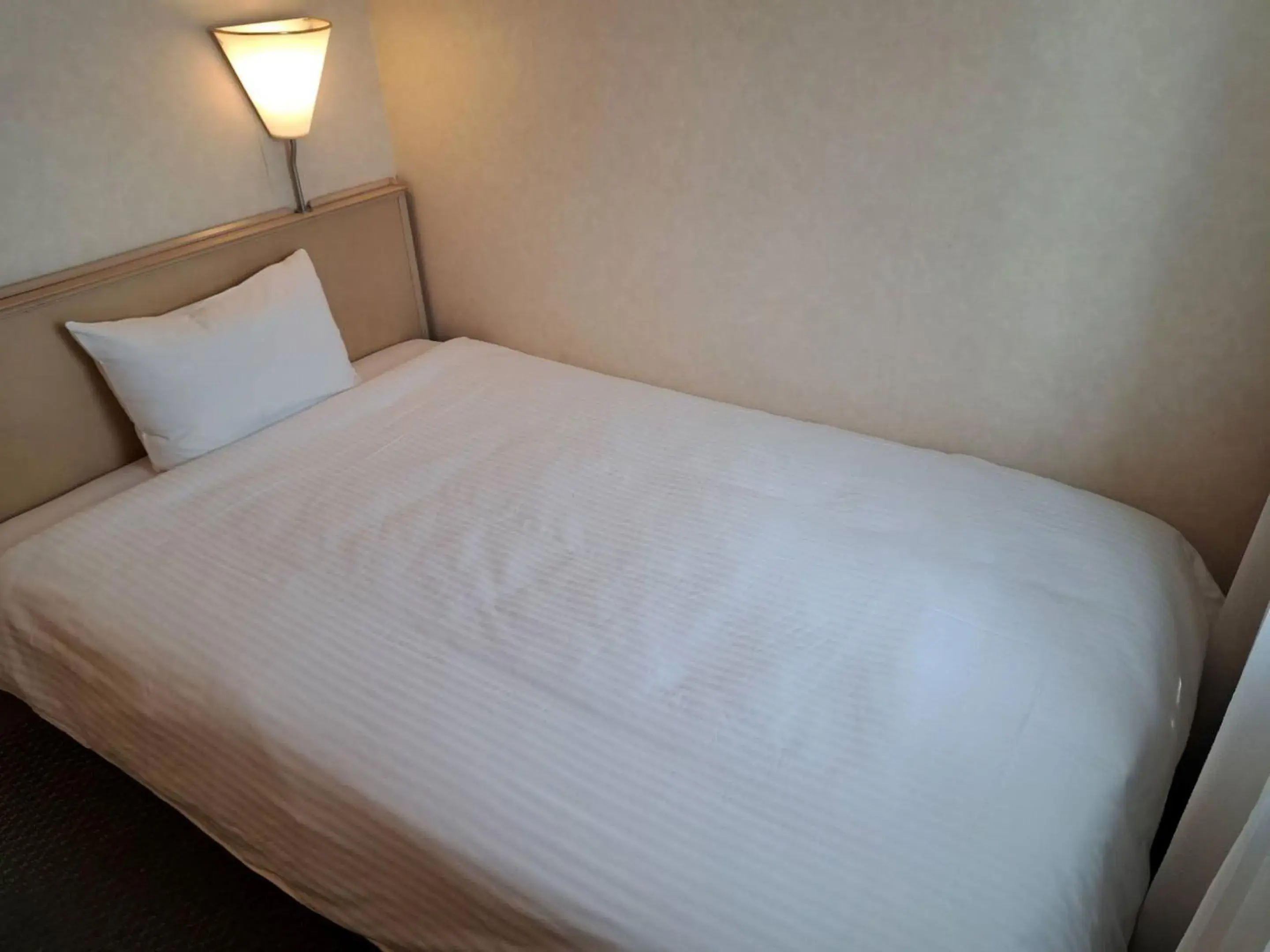 Small Double Room - Non-Smoking in Tabist Hotel Tetora Kitakyushu Small Double Room - Non-Smoking in Tabist Hotel Tetora Kitakyushu