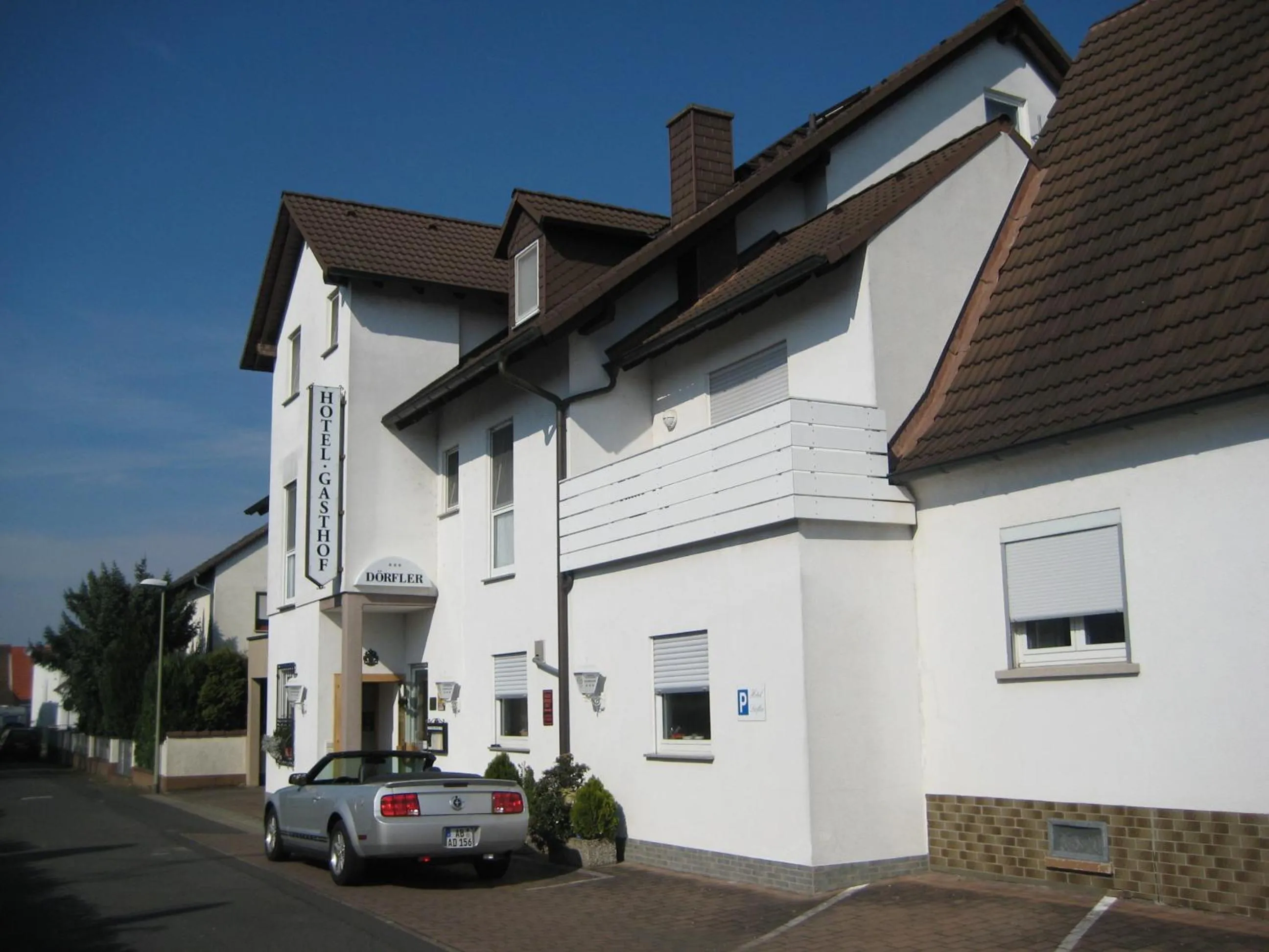 Facade/entrance in Hotel-Dörfler Garni