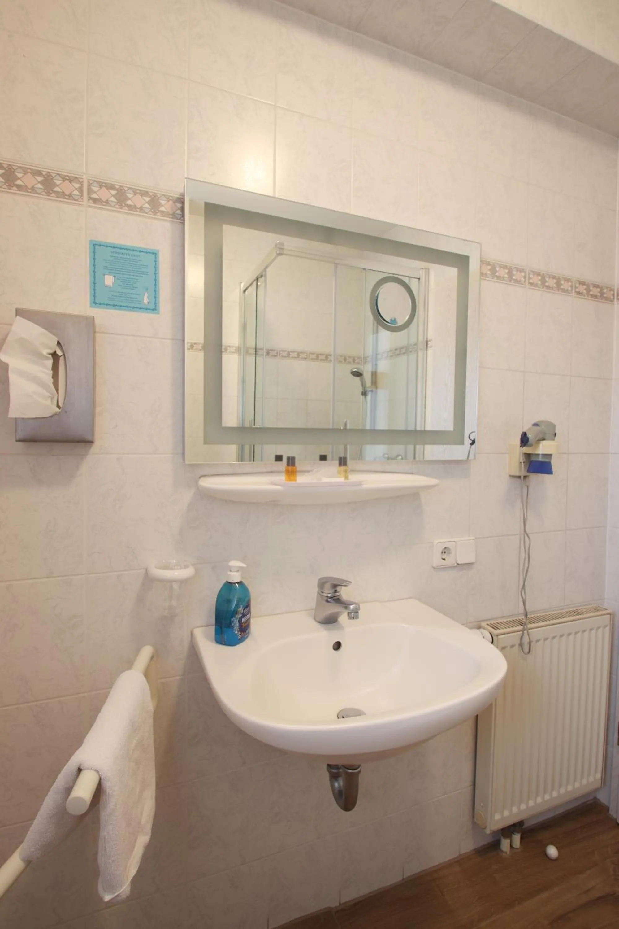 Hotel-Dörfler Garni