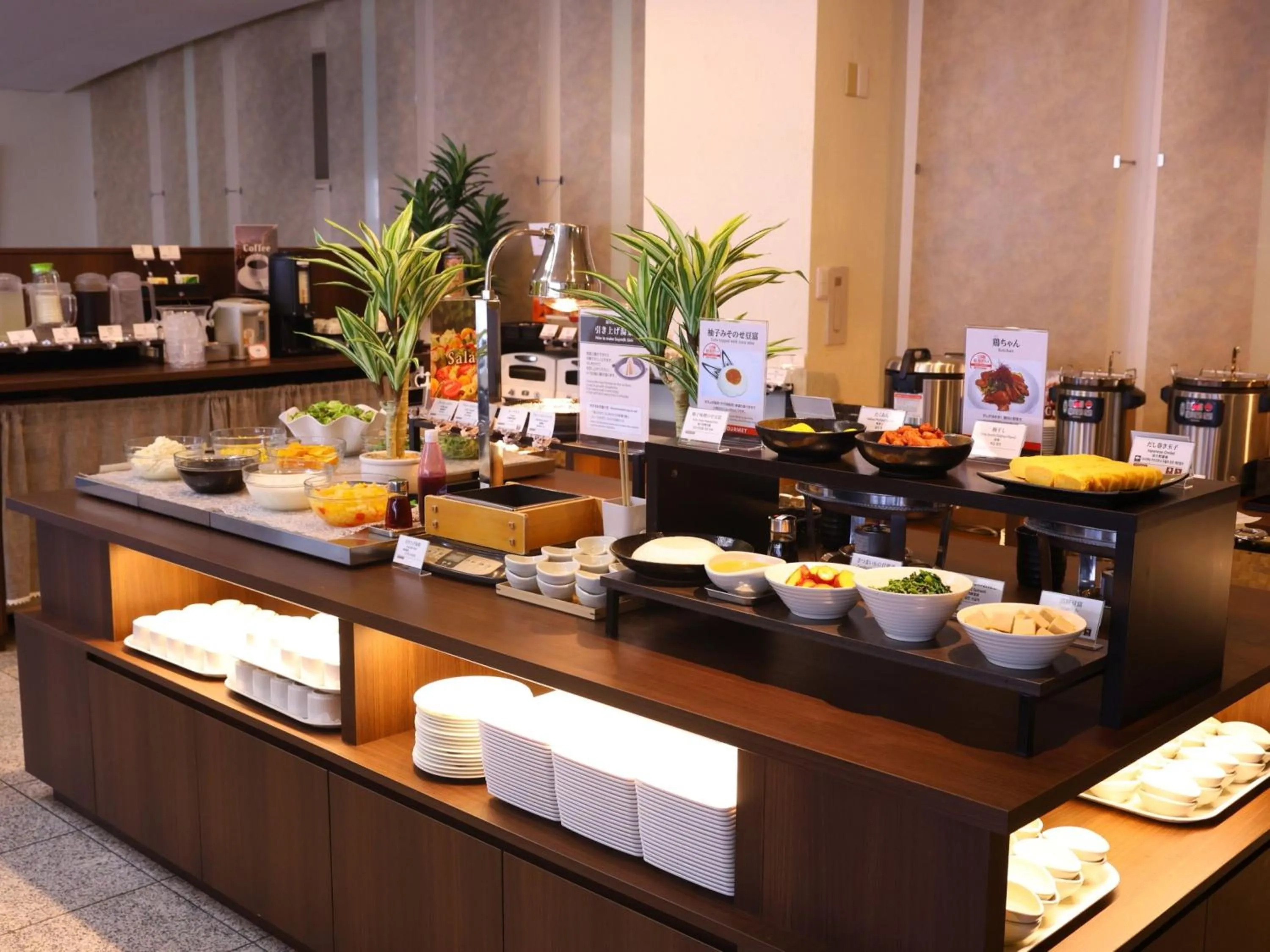 Restaurant/places to eat in APA Hotel Ogaki Ekimae