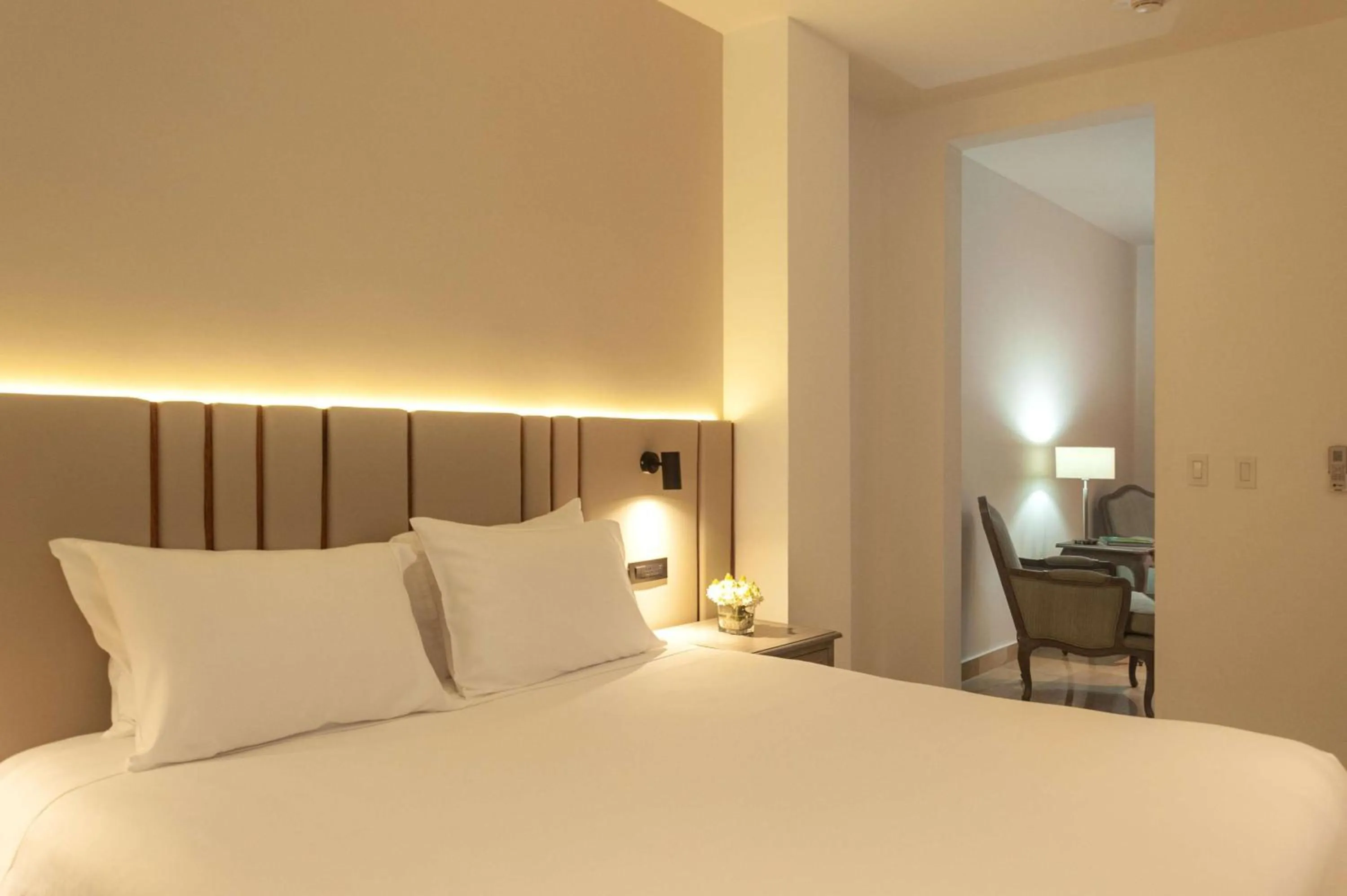 Bedroom, Bed in NH Boulevard del Río Cali