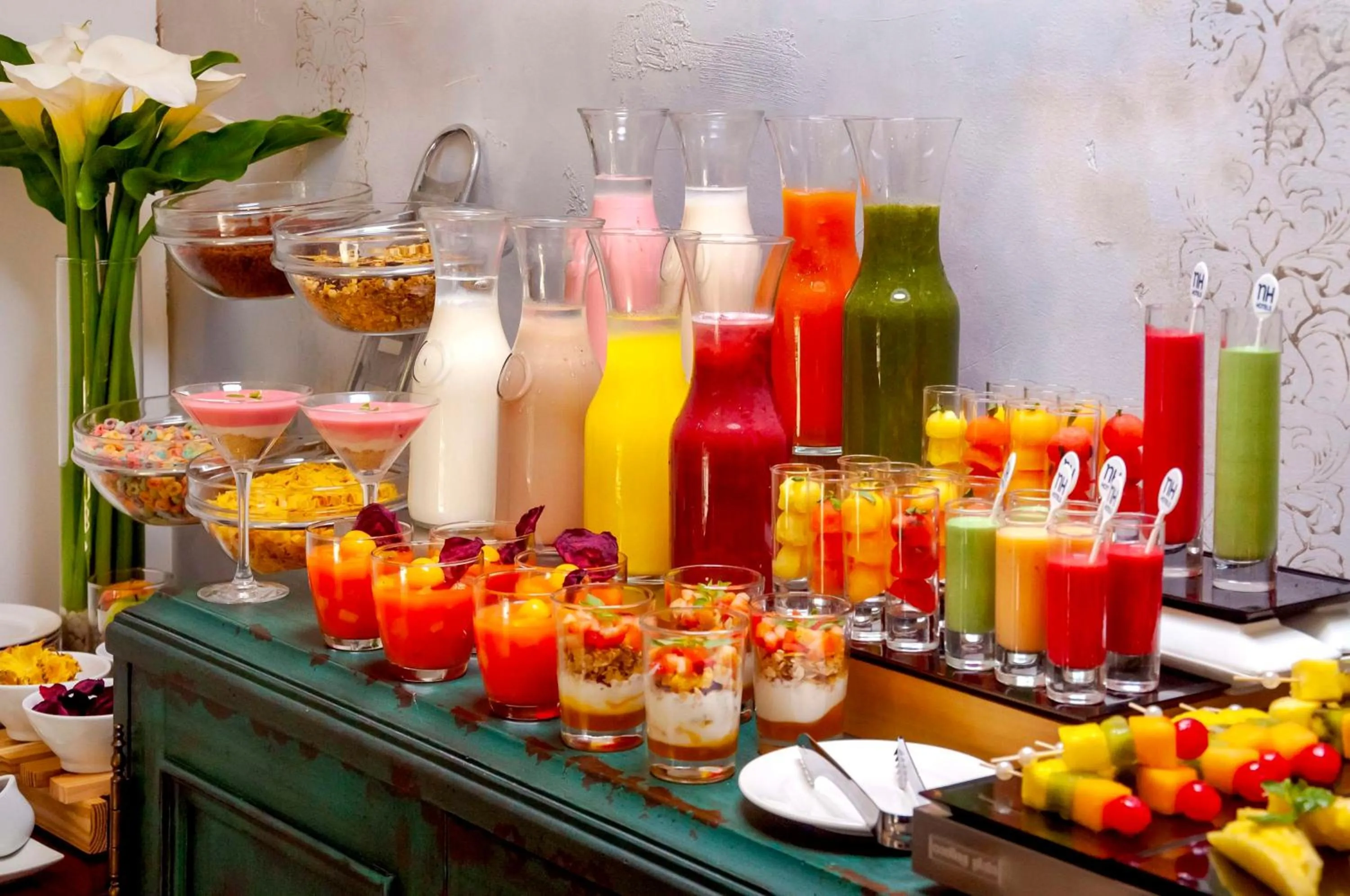 Restaurant/places to eat in NH Boulevard del Río Cali