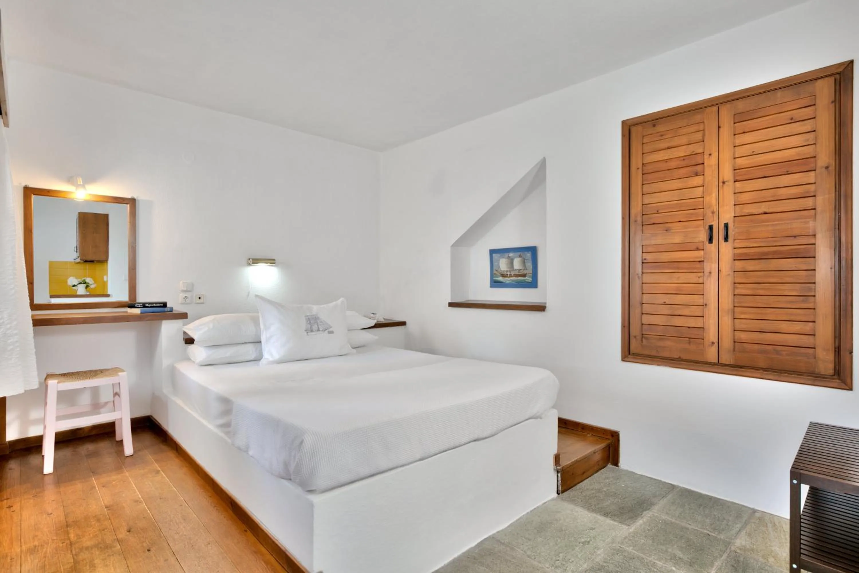 Bed in Aeolos Hotel & Villas - Pelion